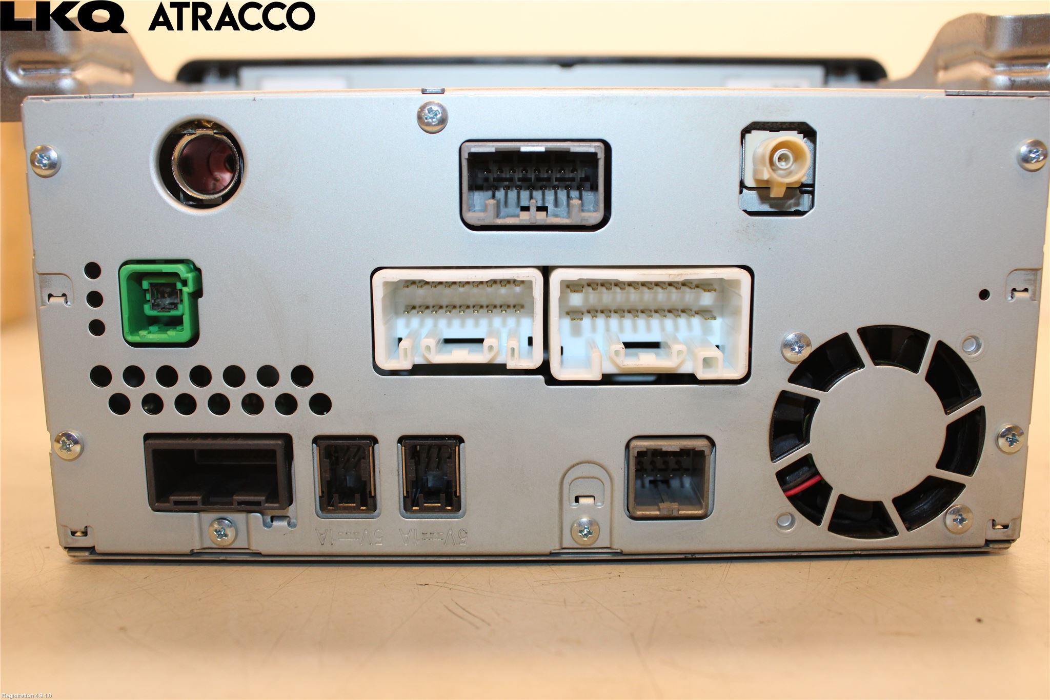 Mitsubishi L200 16-23 Stereo Radio