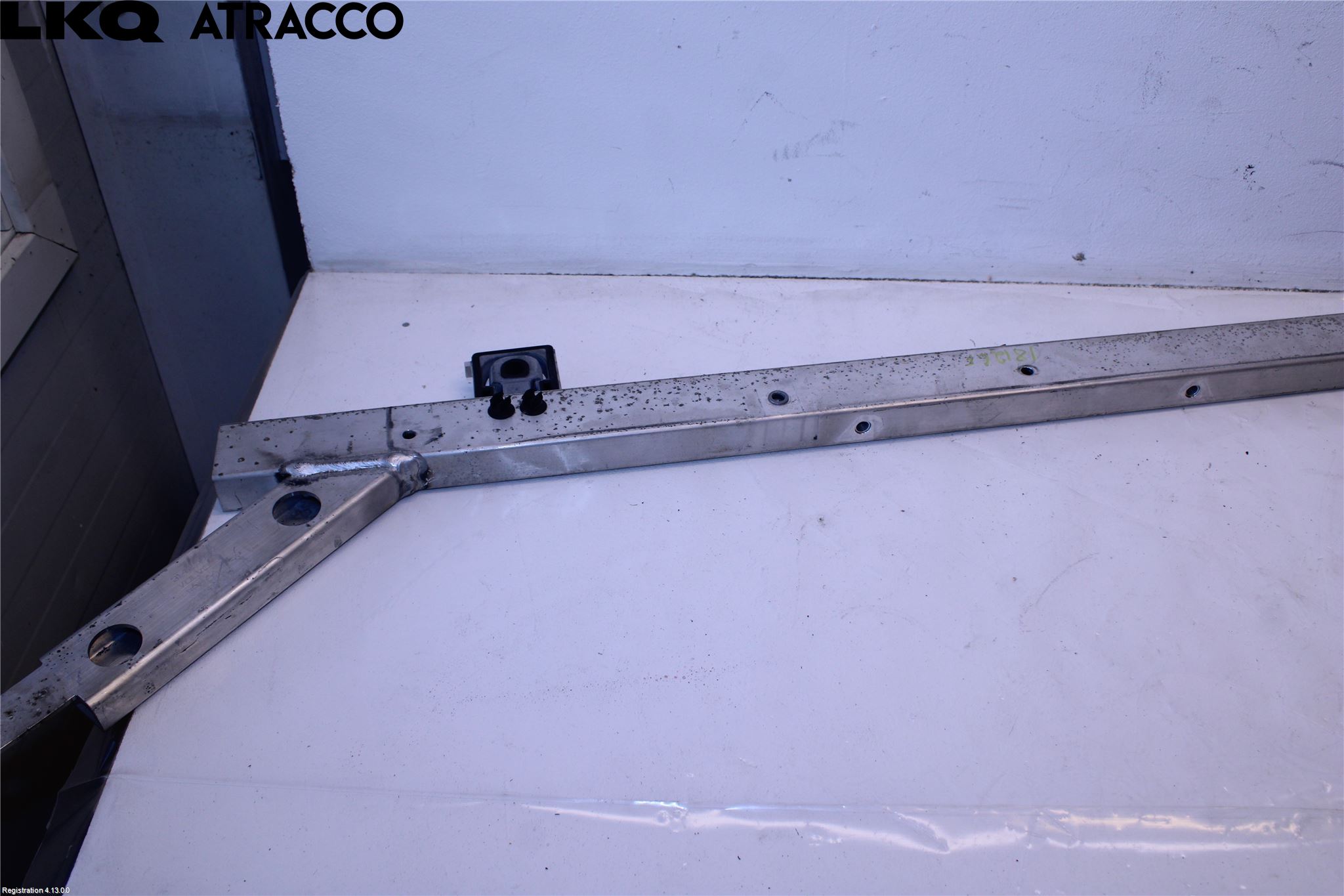 Volvo XC90/RECHARGE 16- Frontplate Øvre