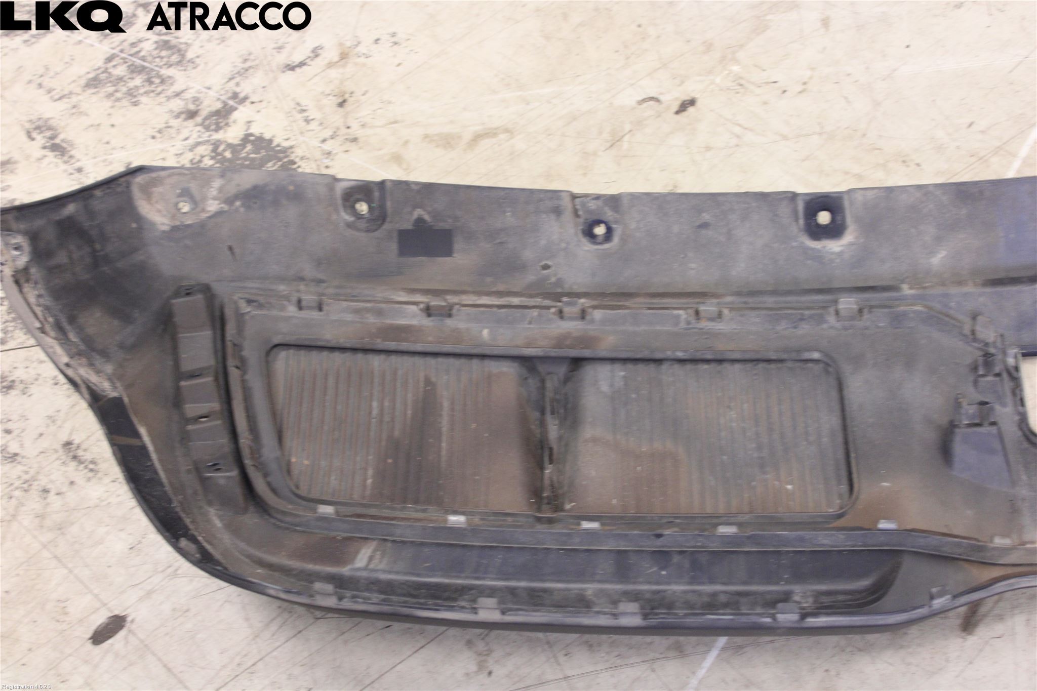 MG 4 23- Spoiler Bak