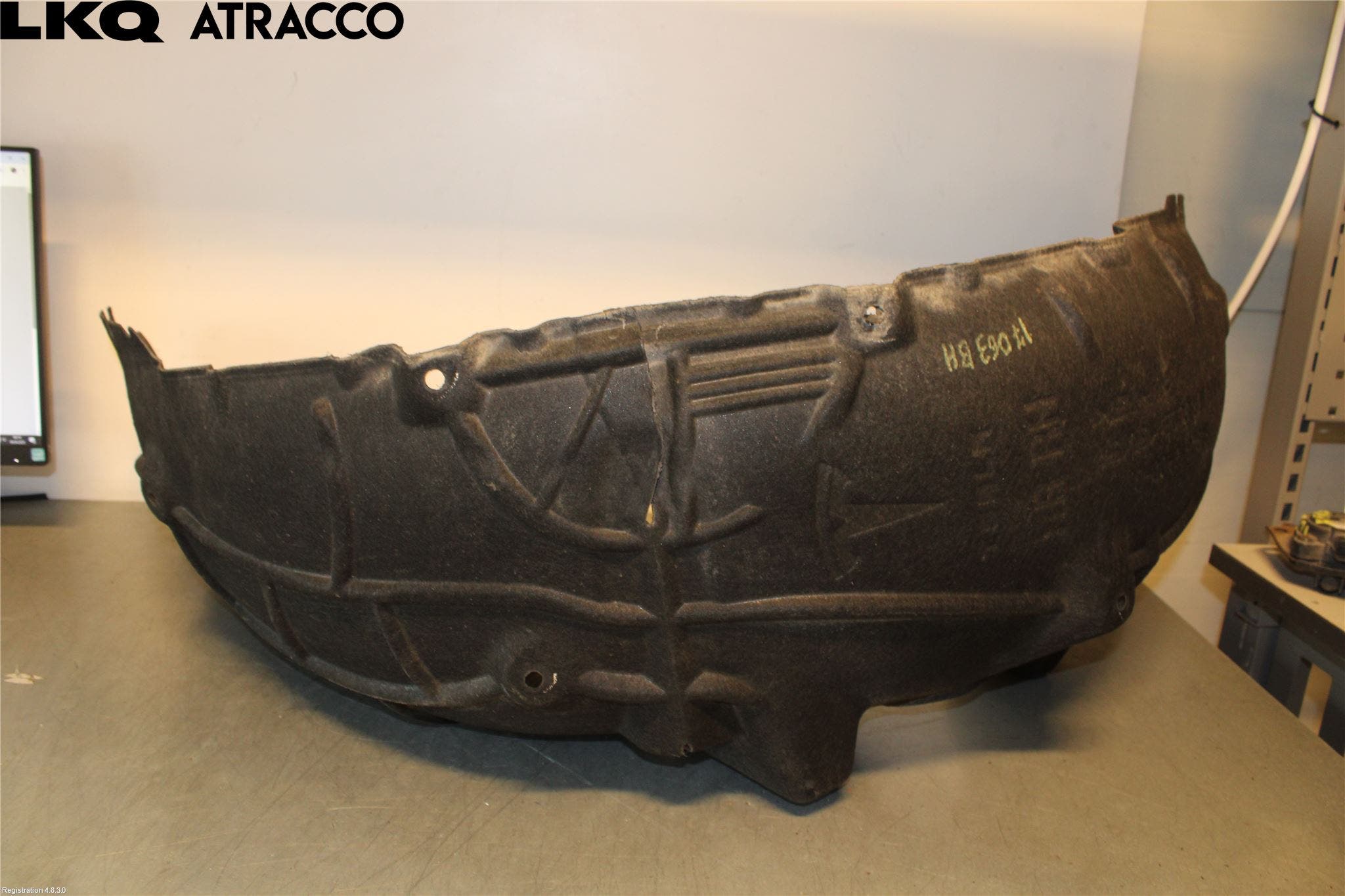 Tesla MODEL Y 21- Skjerm Indre