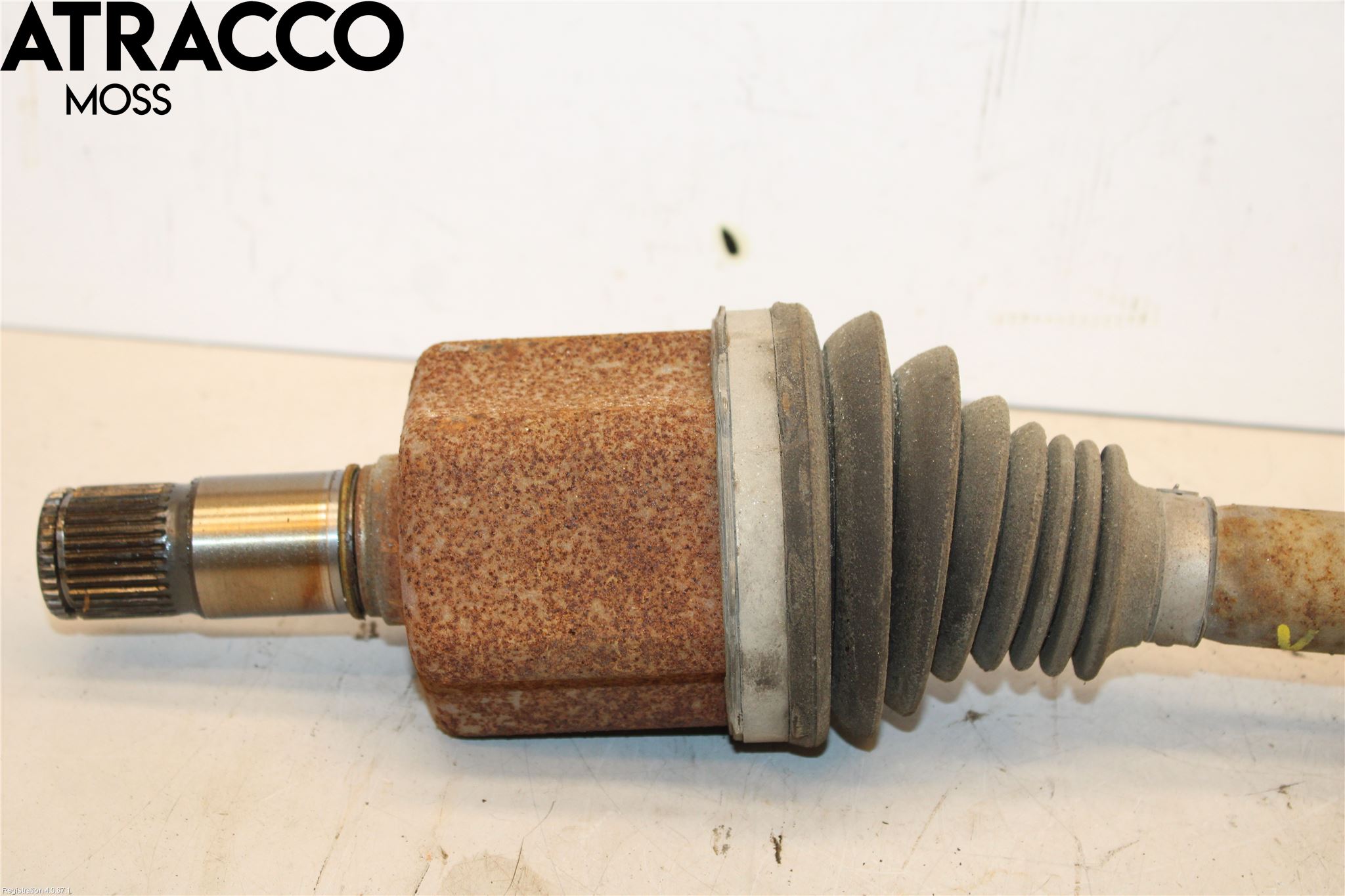 Ford KUGA 08-12 Drivaksel Foran Kompl Venstre