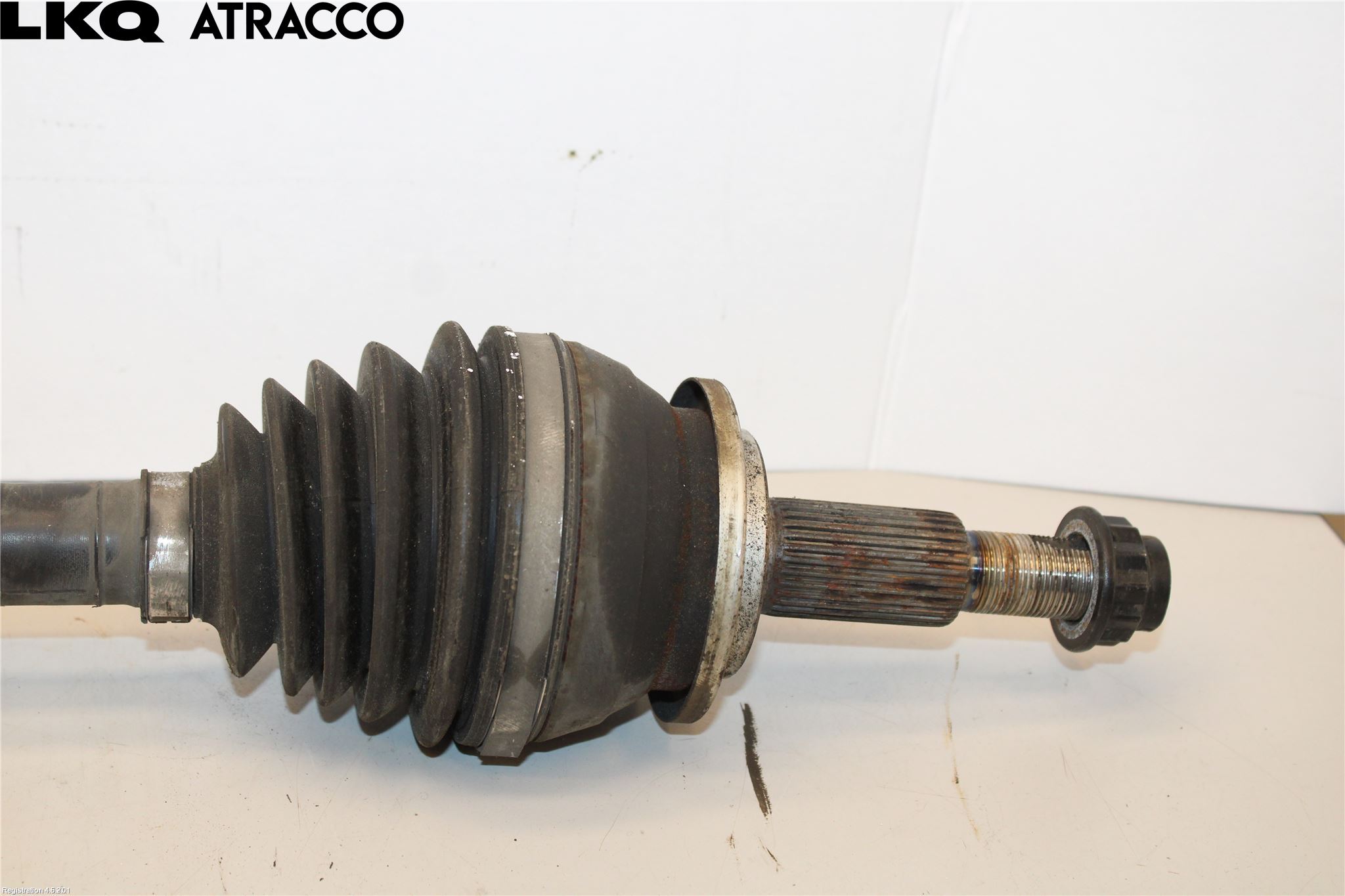 Toyota RAV4 19- Drivaksel Foran Kompl Høyre