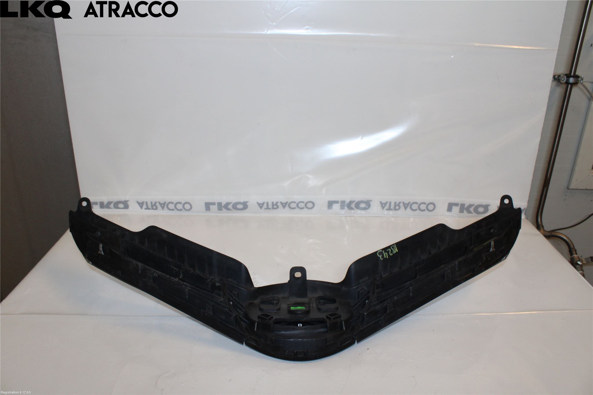 Toyota AURIS 13-19 Grill Komplett