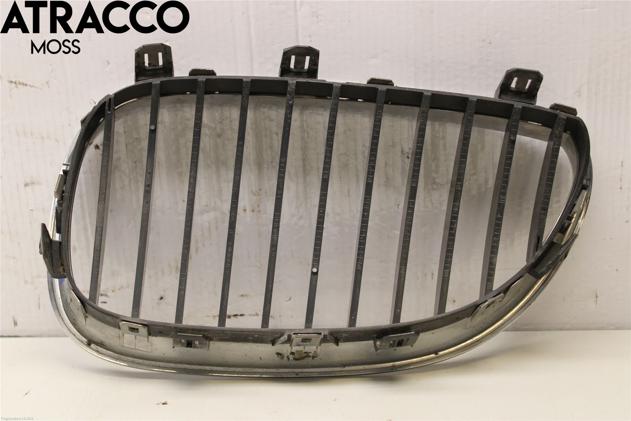 BMW 5 E60/61 Sed/Tou 02-10 Grilldel Høyre