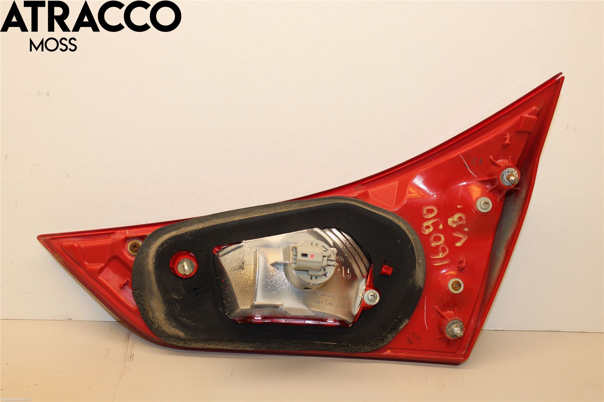 Toyota AURIS 13-19 Baklykt Venstre  På Luke(Indre