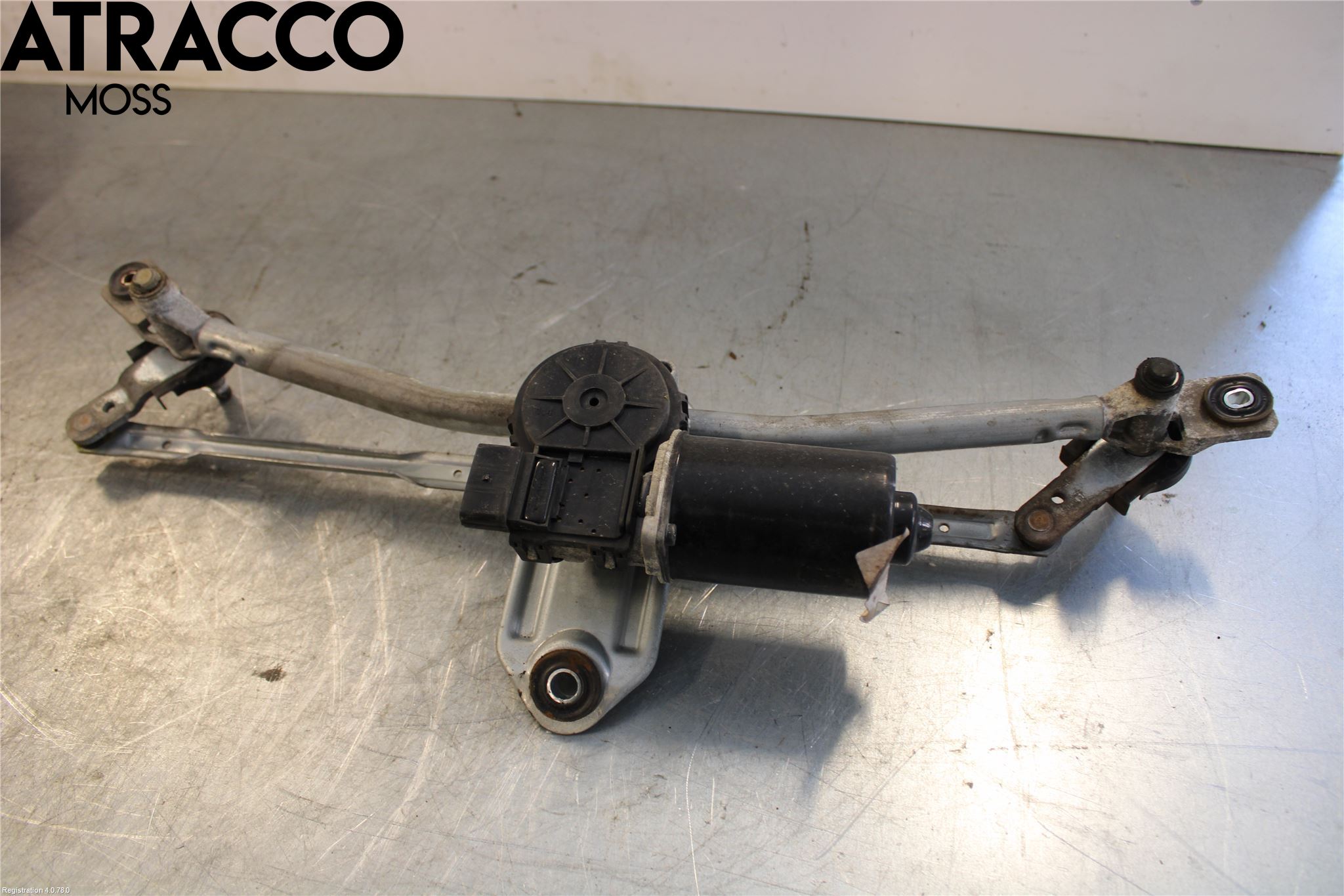 Kia SPORTAGE (SL) 11-15 Viskermotor Frontrute