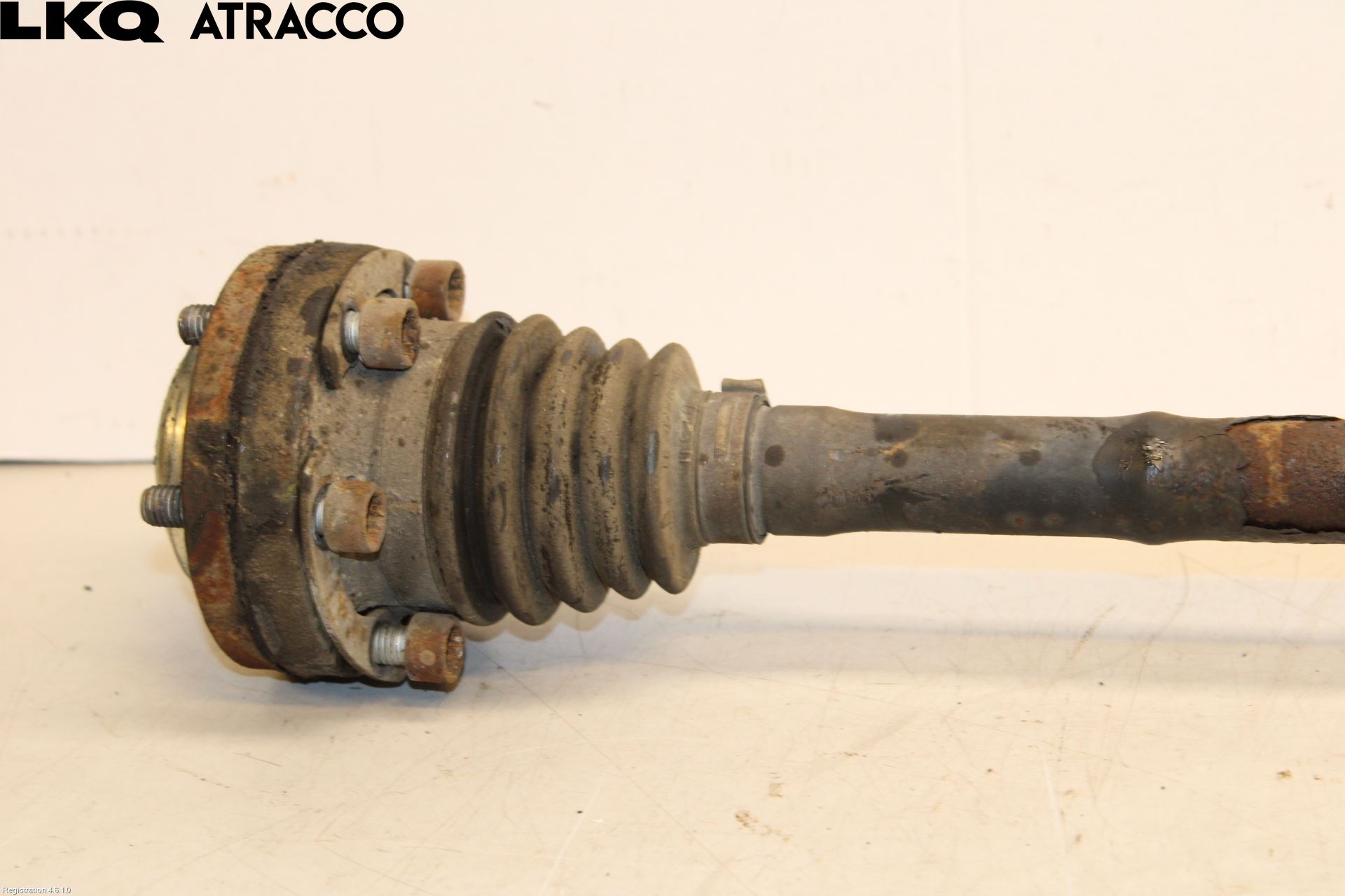 Volkswagen VW TRANSP/CARAVELLE (T5) 04-15 Drivaksel Bak Kompl Høyre