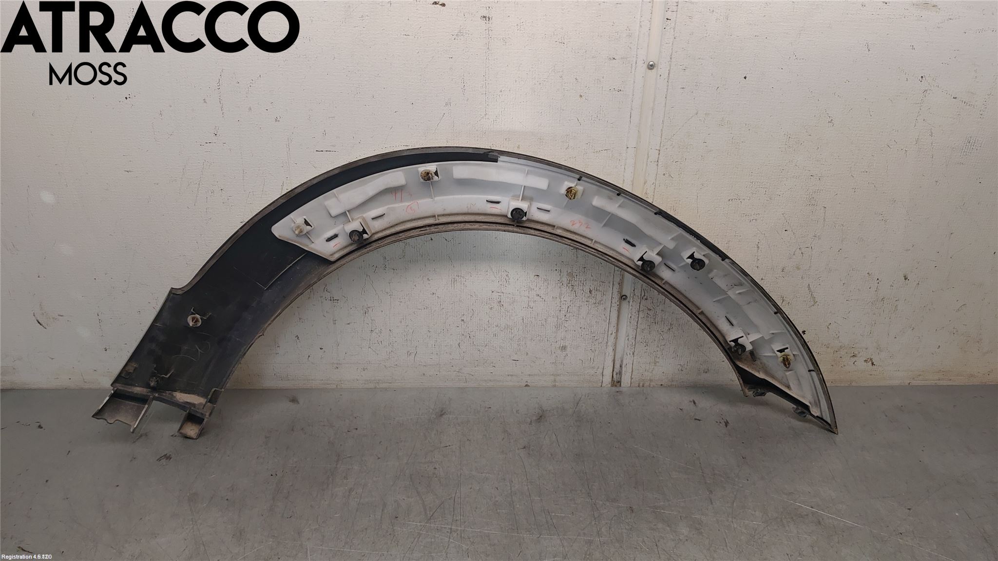 Subaru LEGACY    04-06 Skjerm Bredder