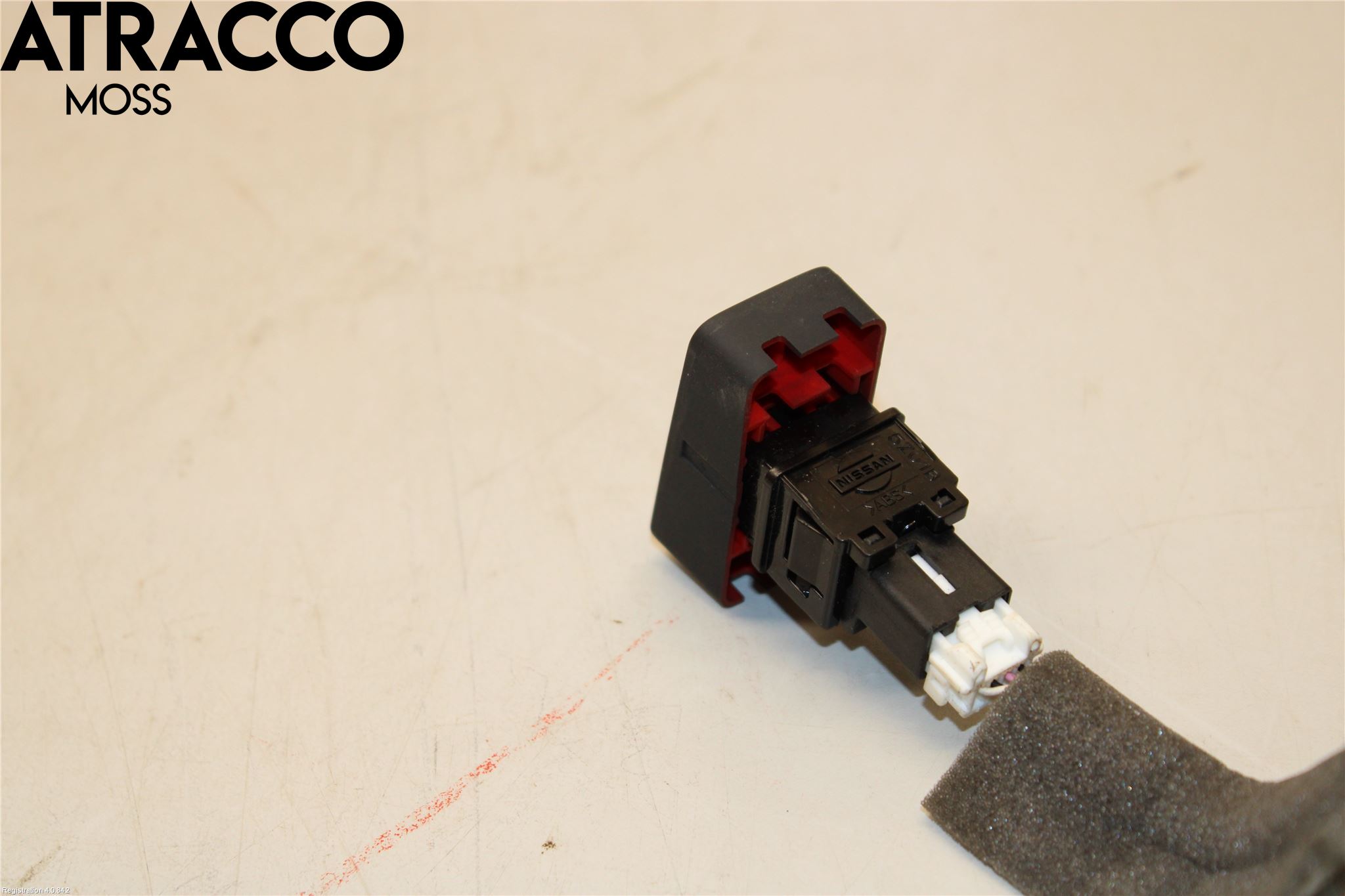 Nissan LEAF 11-17 Bryter Varsel (Nødblink)