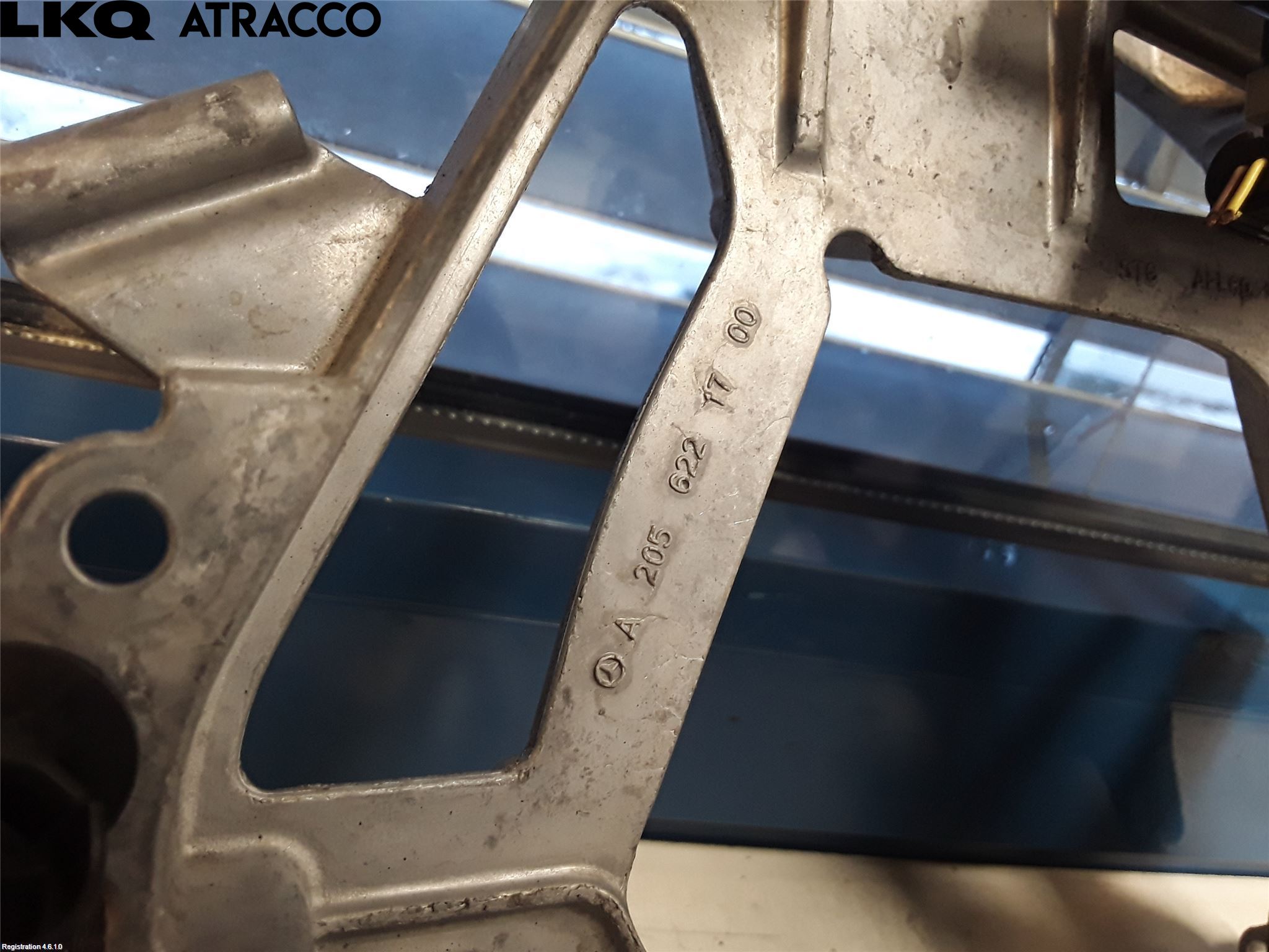 Mercedes-Benz MB C-KLASS (W205) 14-21 Frontlykt Hus