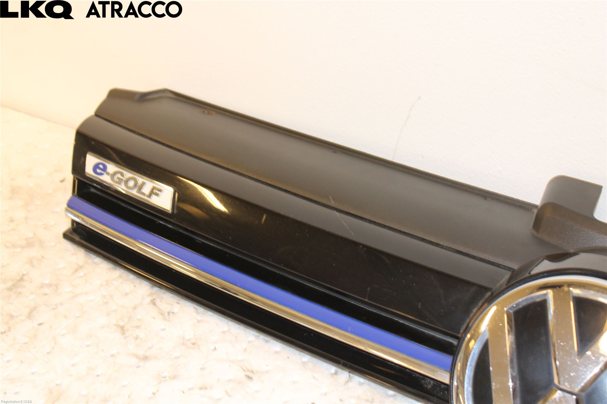 Volkswagen VW GOLF / E-GOLF VII 13-20 Grill Komplett