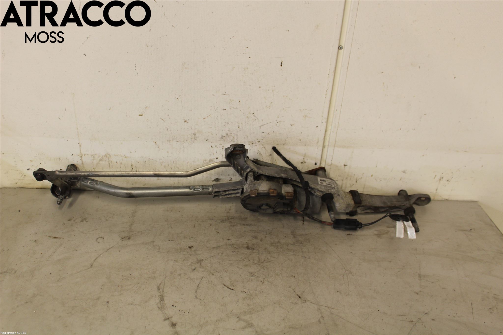 Mercedes-Benz MB E-KLASS (W212) 09-16 Viskermotor Frontrute