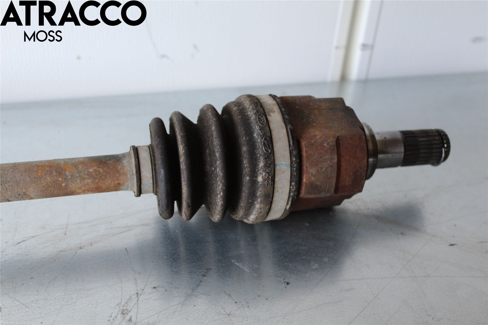 Kia CEED 12-18 Drivaksel Foran Kompl Venstre