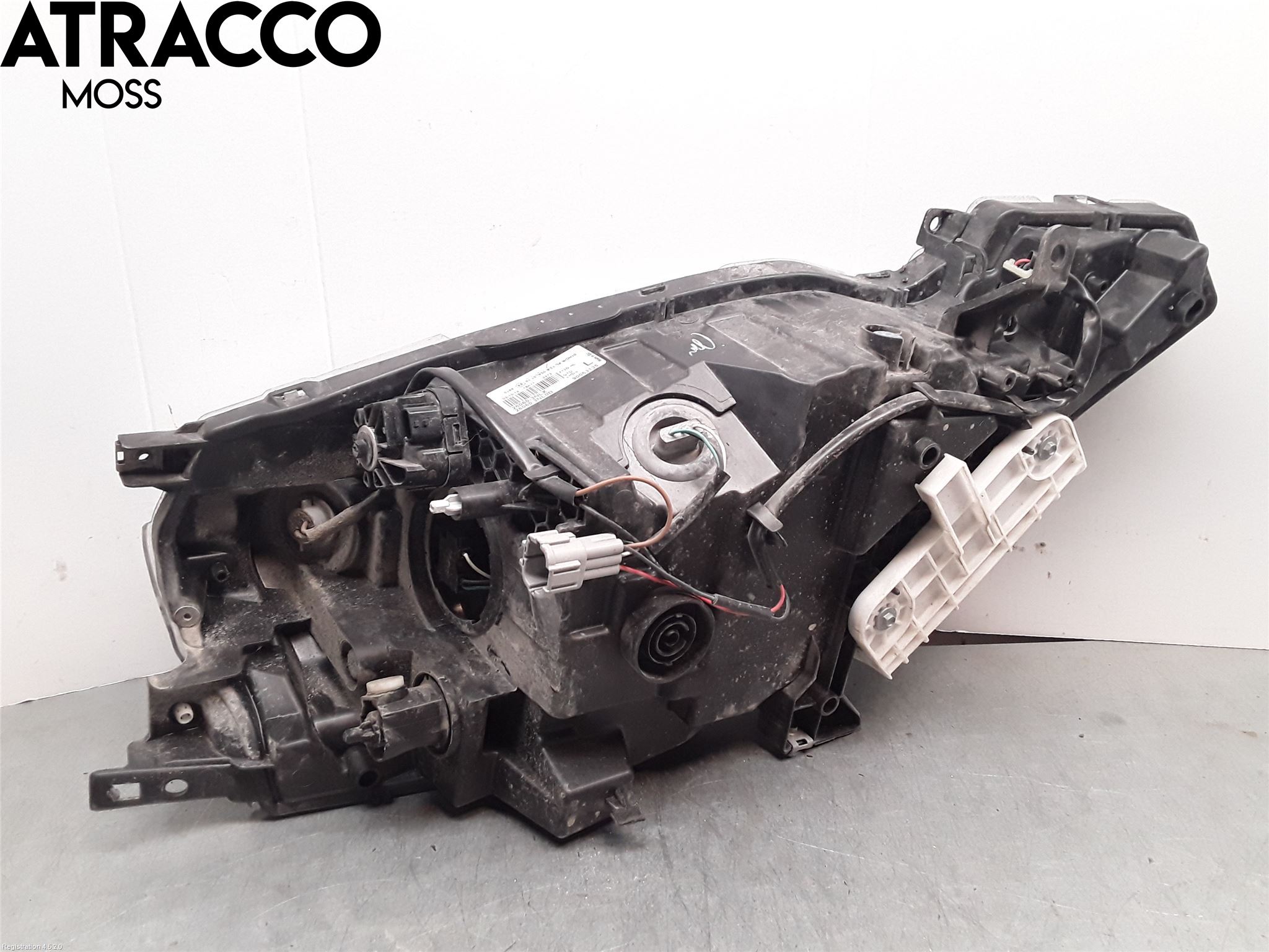 Nissan LEAF 11-17 Frontlykt Venstre