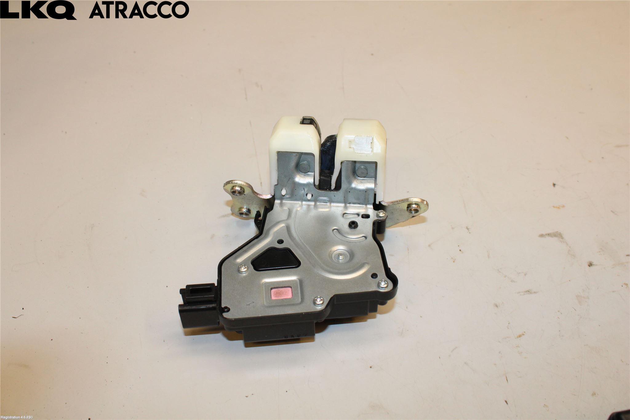 Suzuki SWIFT 17-24 Bakluke-Lokk Låsekasse