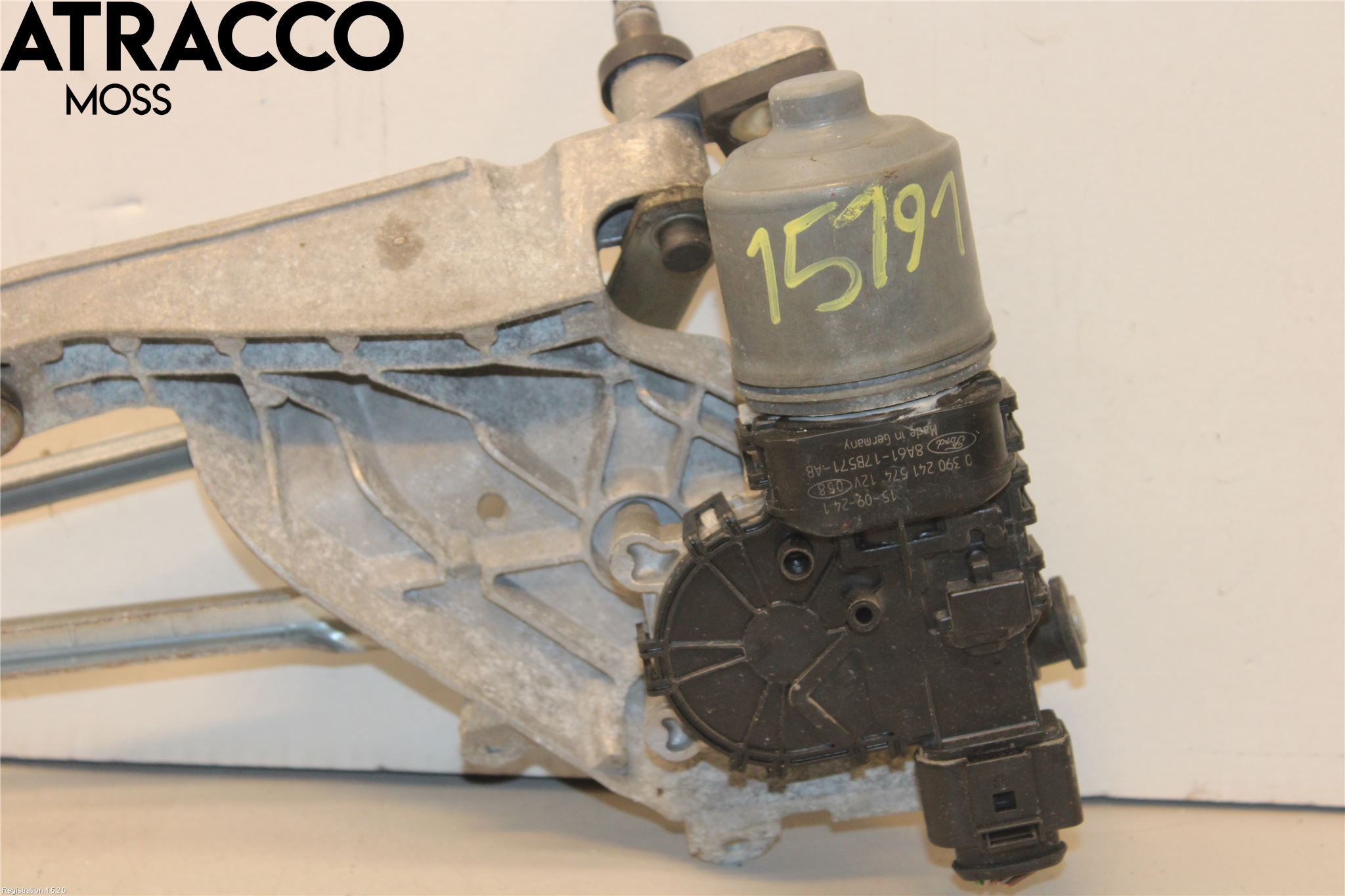 Ford FIESTA 13-17 Viskermotor Frontrute