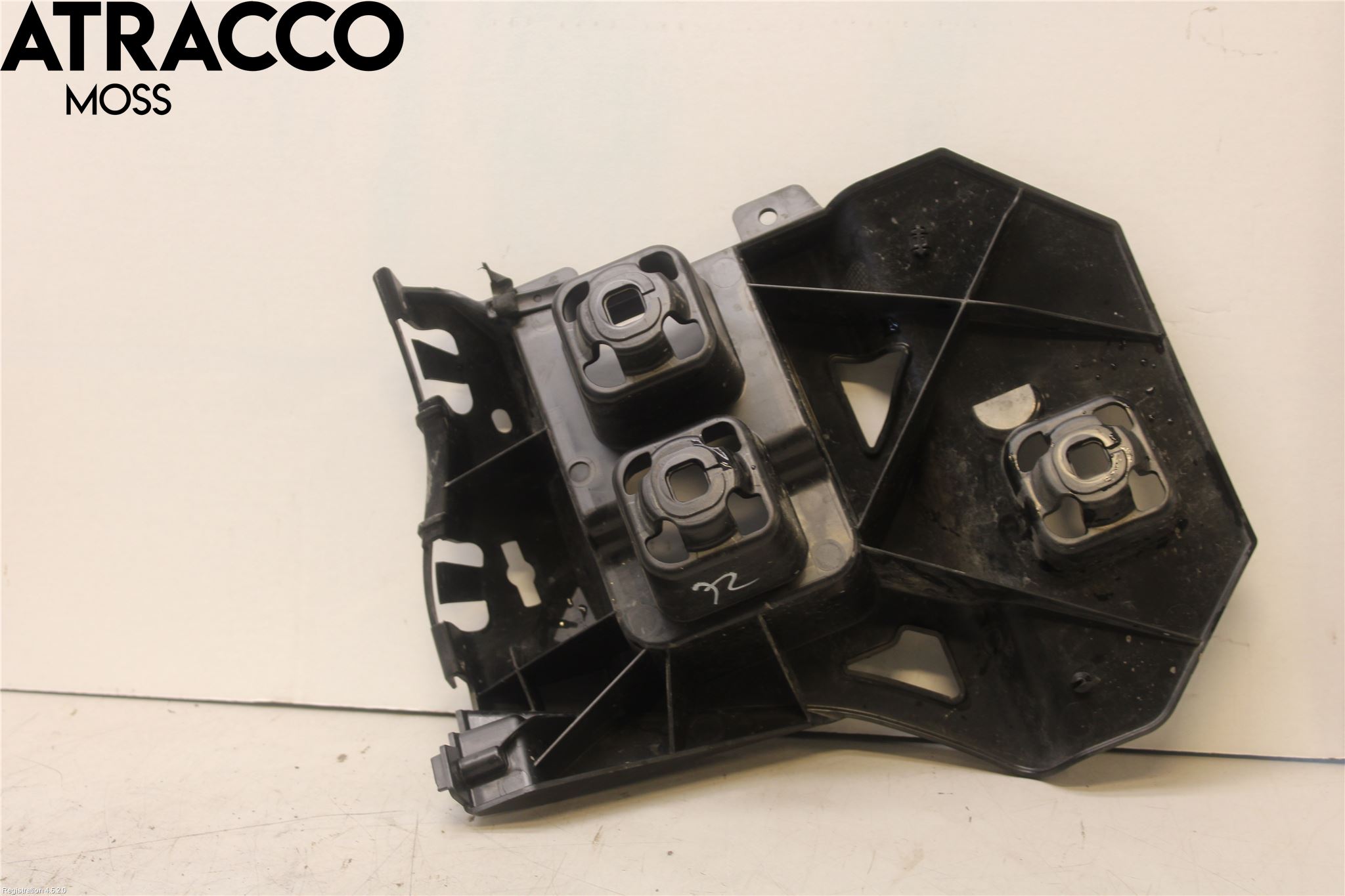 BMW 4/i4 G26 GRAN COUPÉ 21- Støtfanger Bak Hjørne Venstre