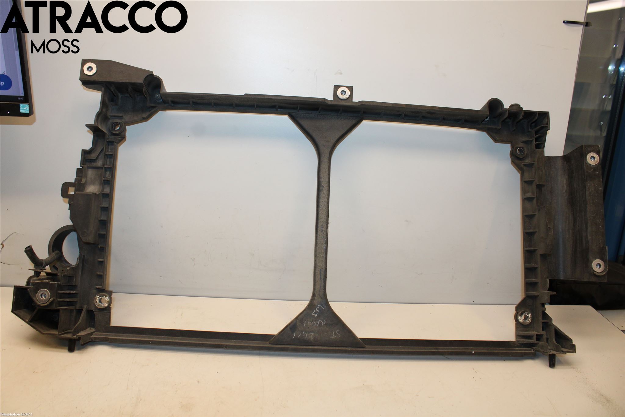 Nissan LEAF 11-17 Radiator Feste - Ramme - Bjelk