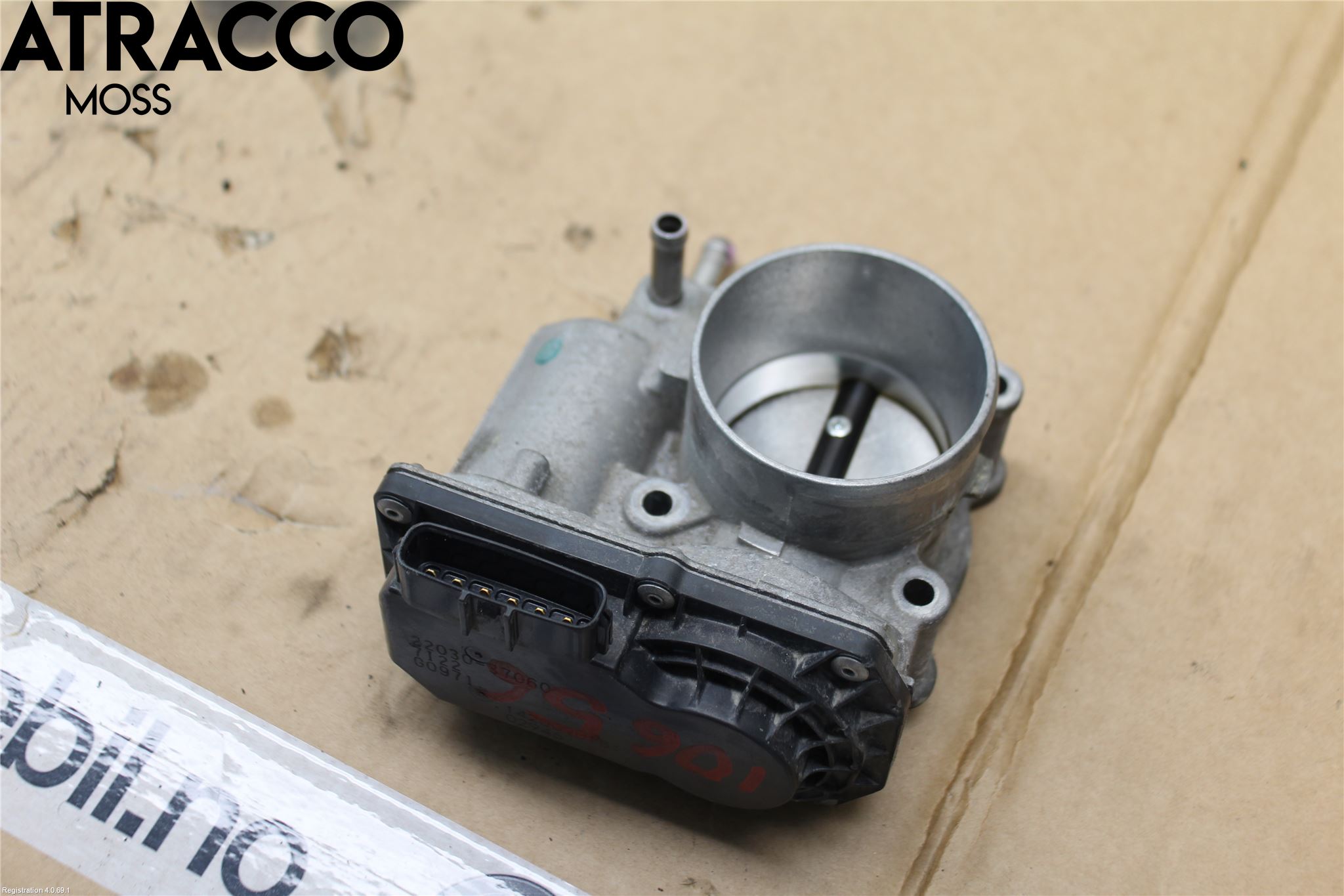 Toyota AURIS 13-19 Inns Spjeldhus