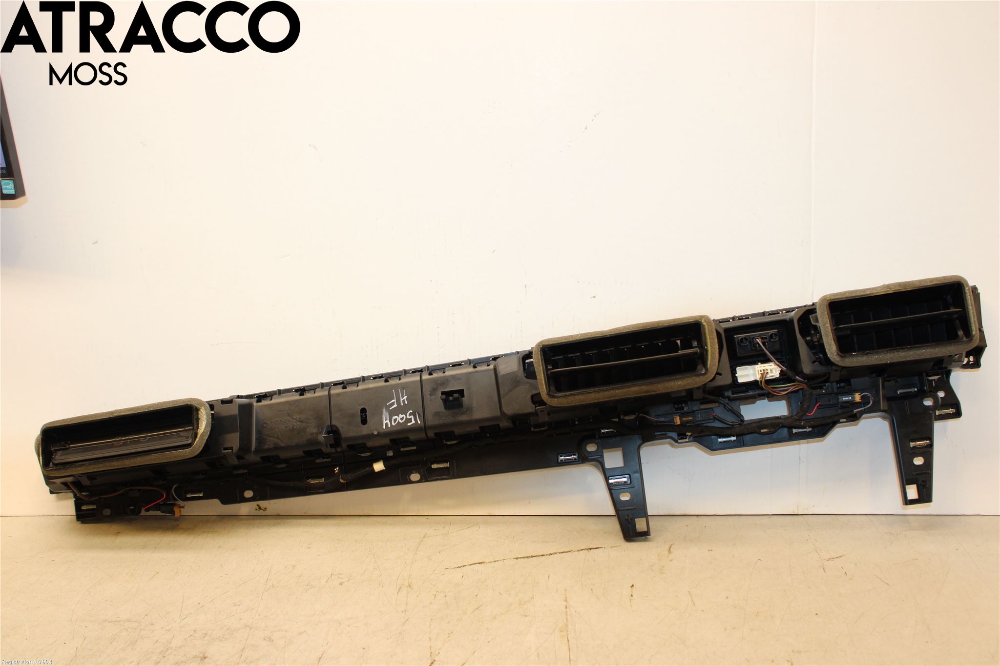 Volkswagen VW PASSAT 20-24 Innr Dekor Instrbord