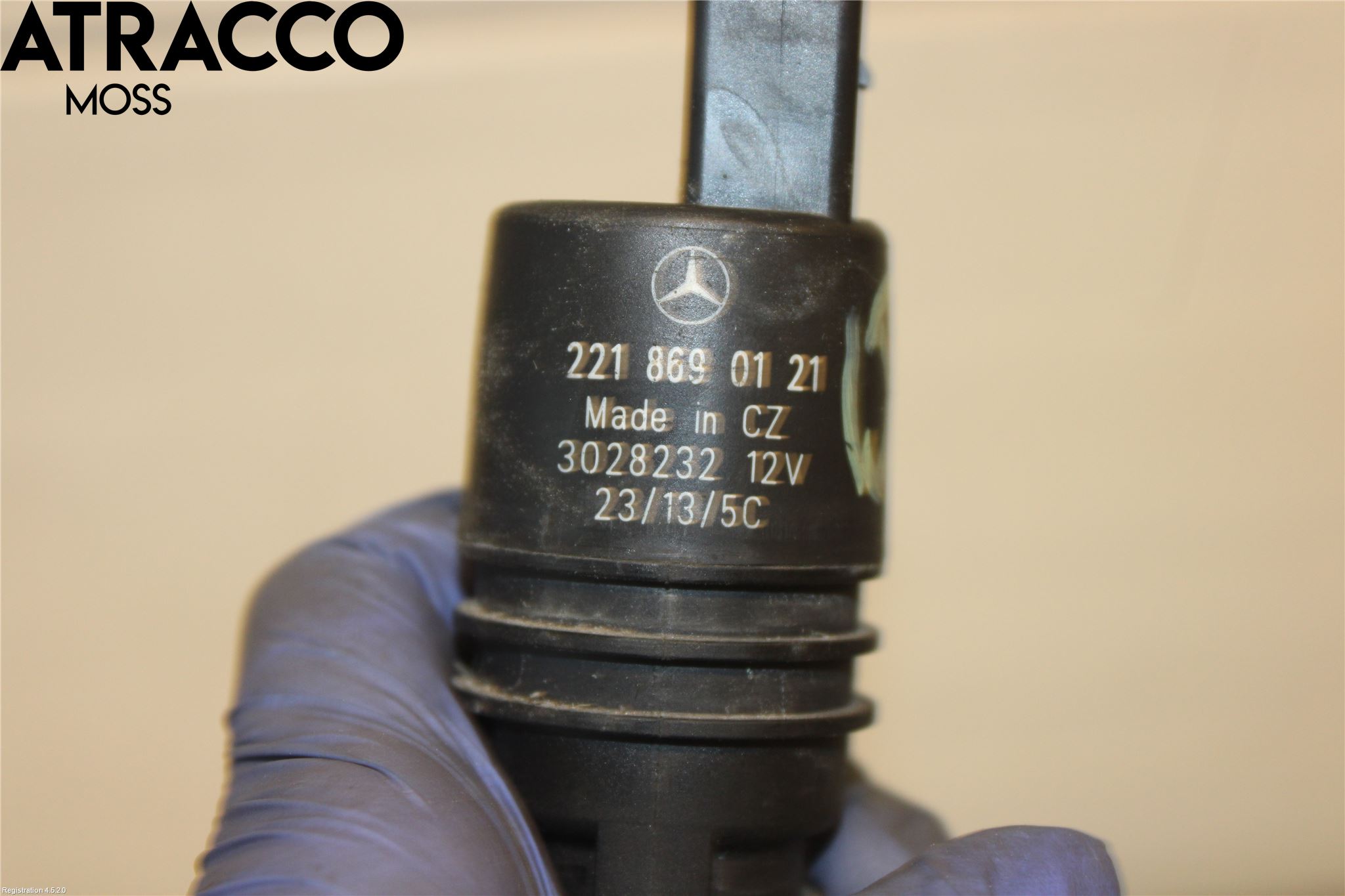Mercedes-Benz MB VITO/VIANO (W639) 04-14 Spylerpumpe Frontrute