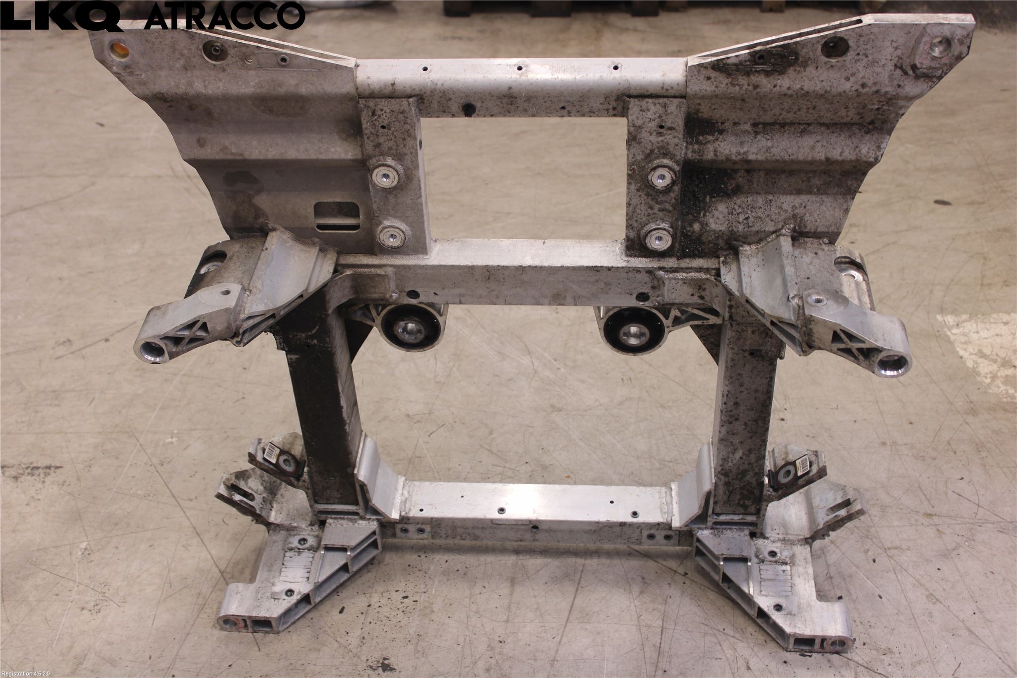 Jaguar I-PACE 18- Forstillingsbjelke(Tvergående)