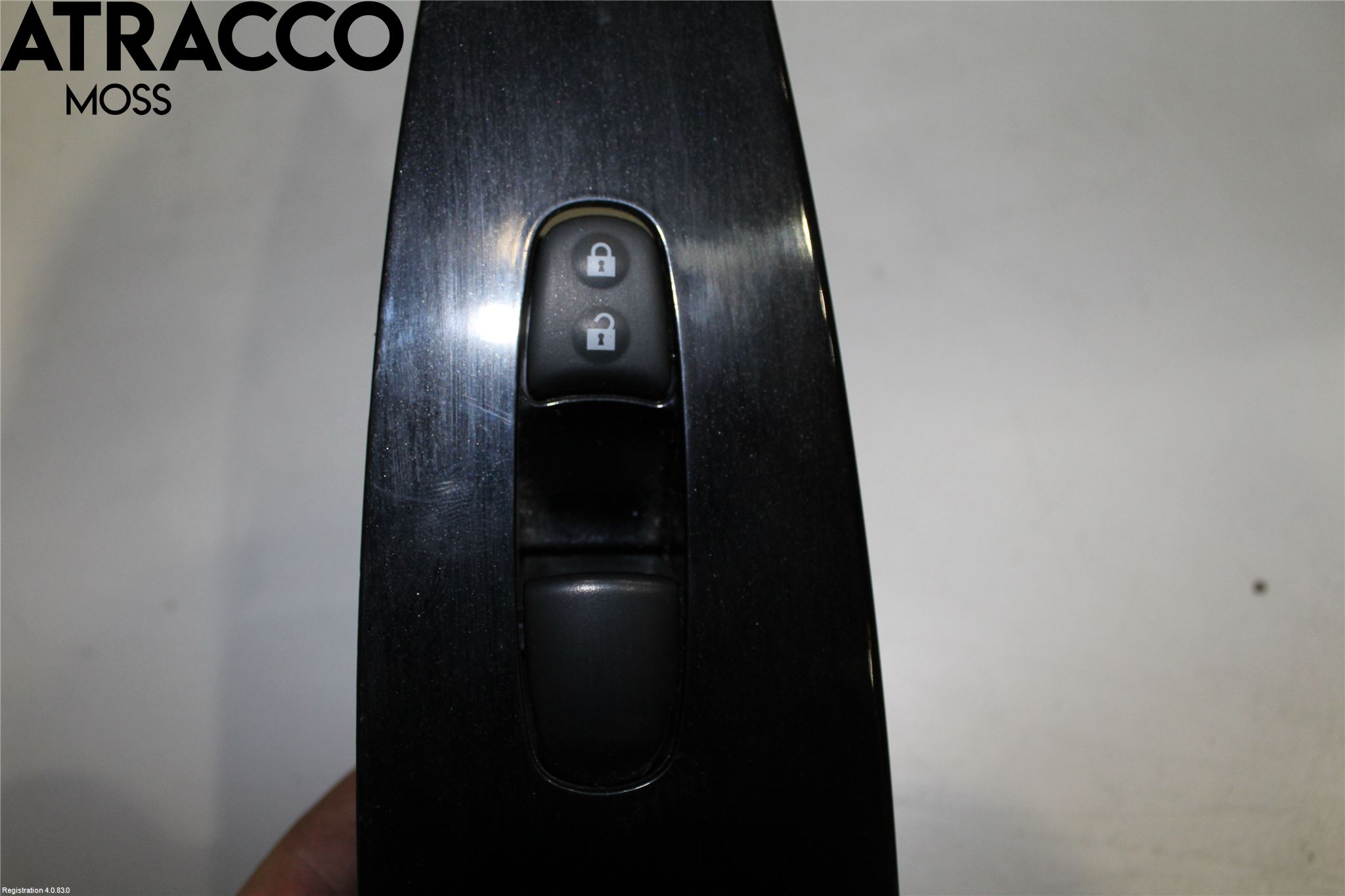 Nissan LEAF 11-17 Bryter Vindusheis