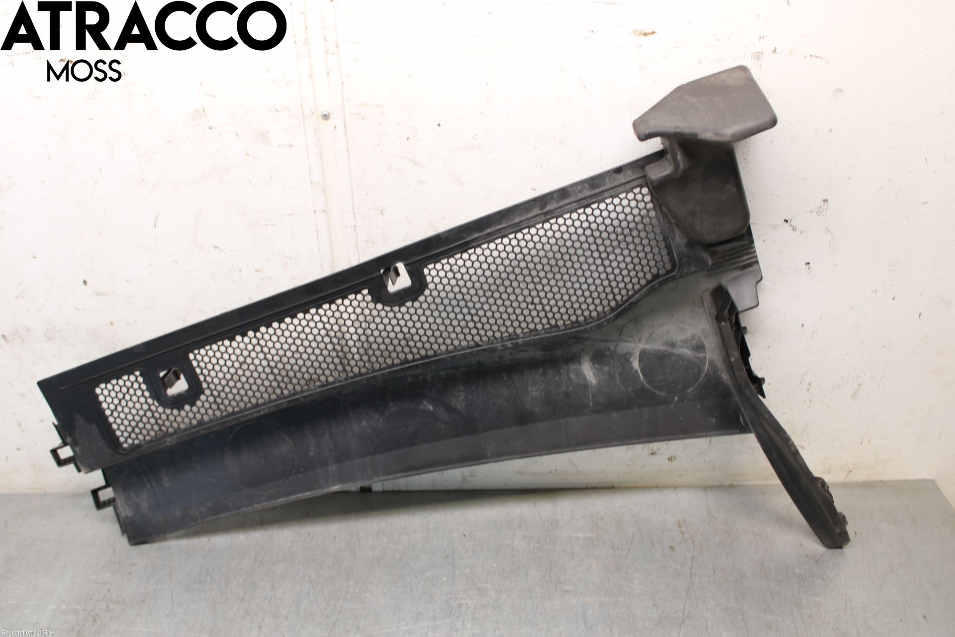 Peugeot 2008/E-2008 20- Visker Deksel-Grill-Under Frr