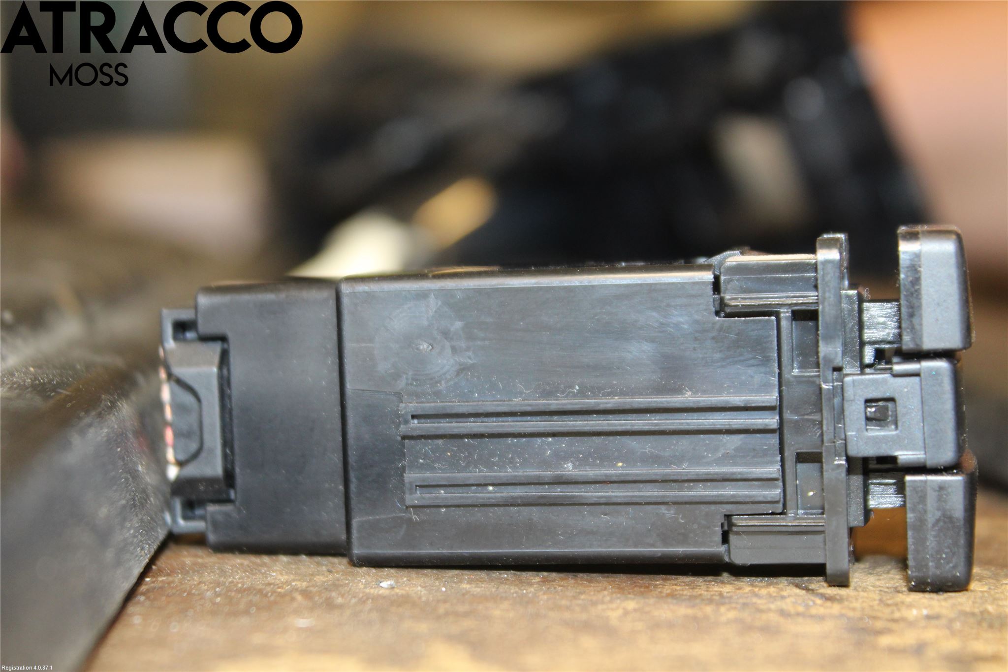 Toyota PRIUS+ ZVW40 12-20 Bryter Varmesete