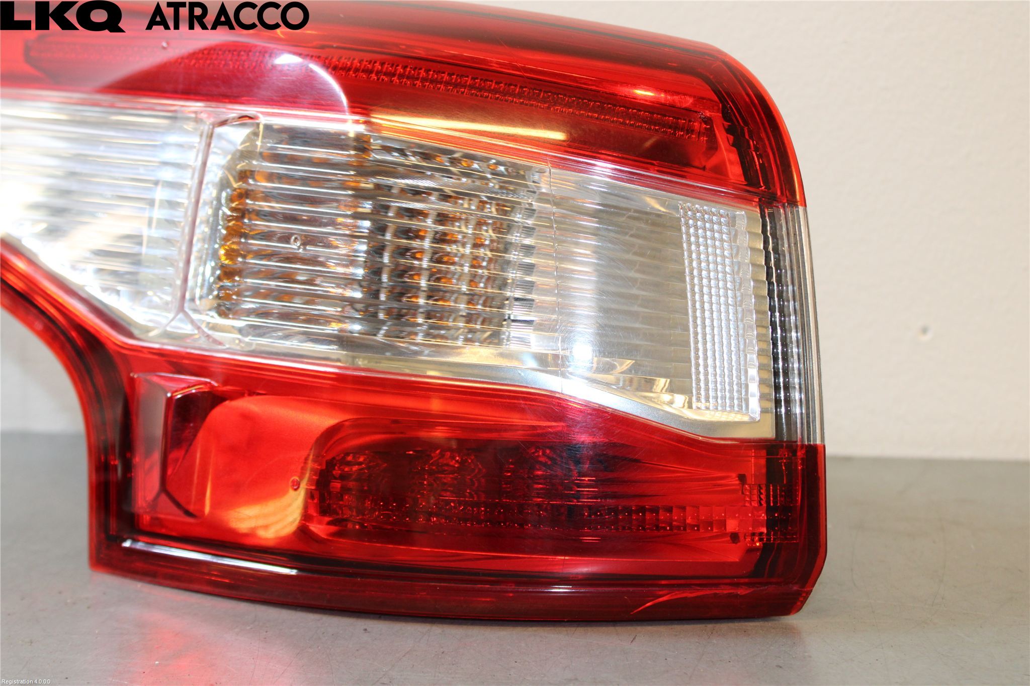 Nissan QASHQAI 14-17 Baklykt Venstre