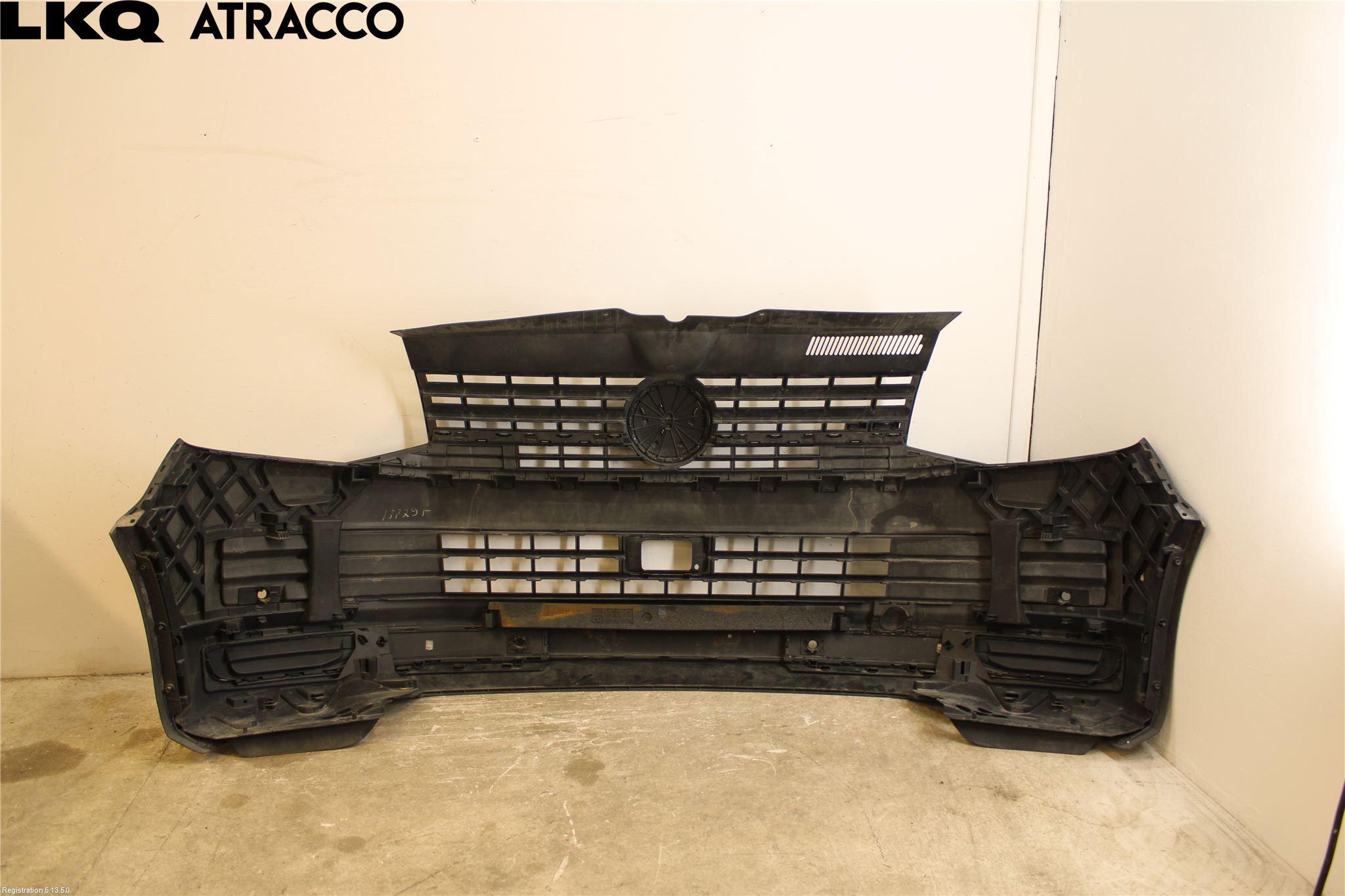 Volkswagen VW TRANSP/CARAVELLE (T6) 16-22 Støtfanger Foran