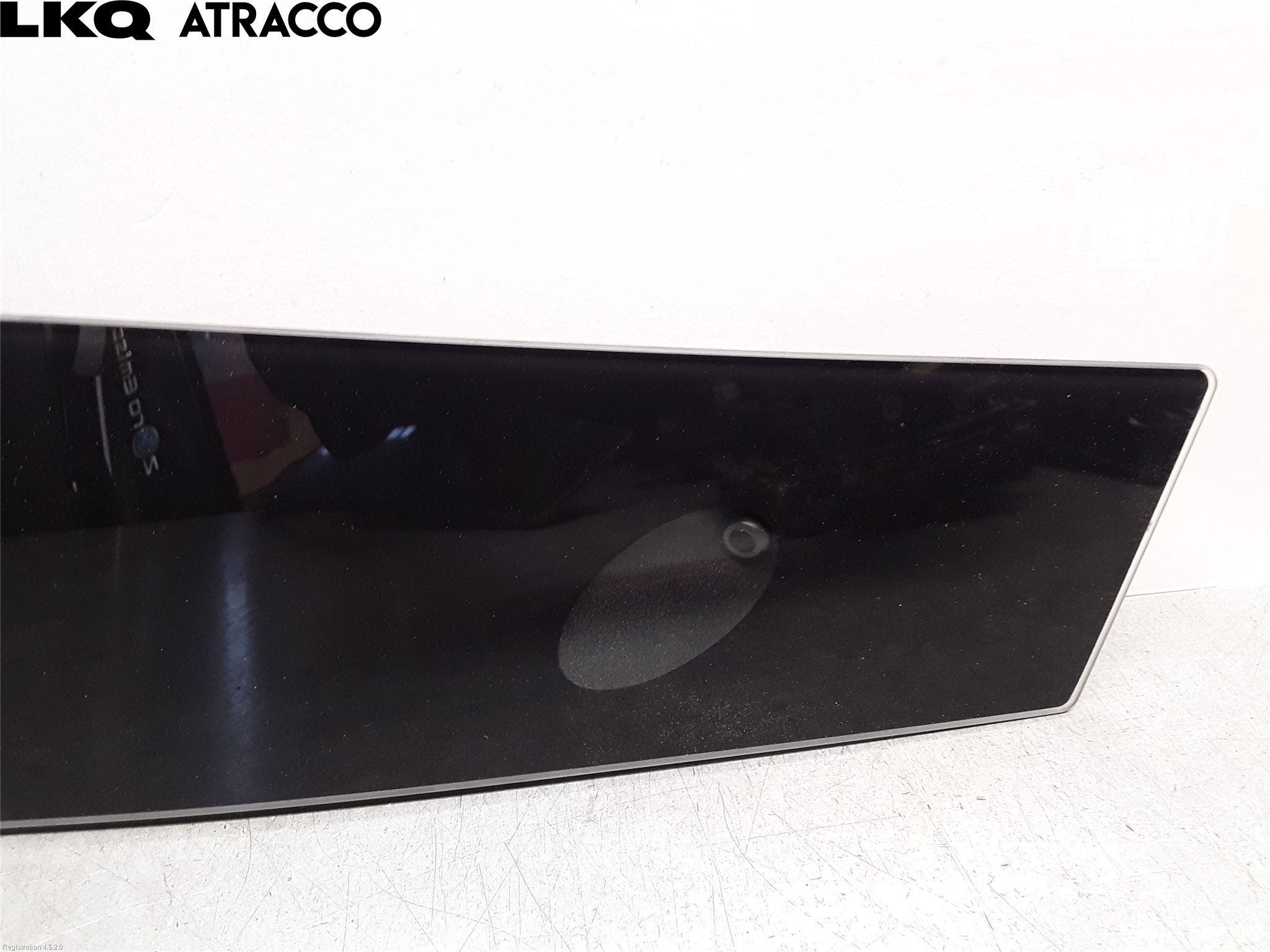 Tesla MODEL 3 17- Parkeringshjelp Kamera