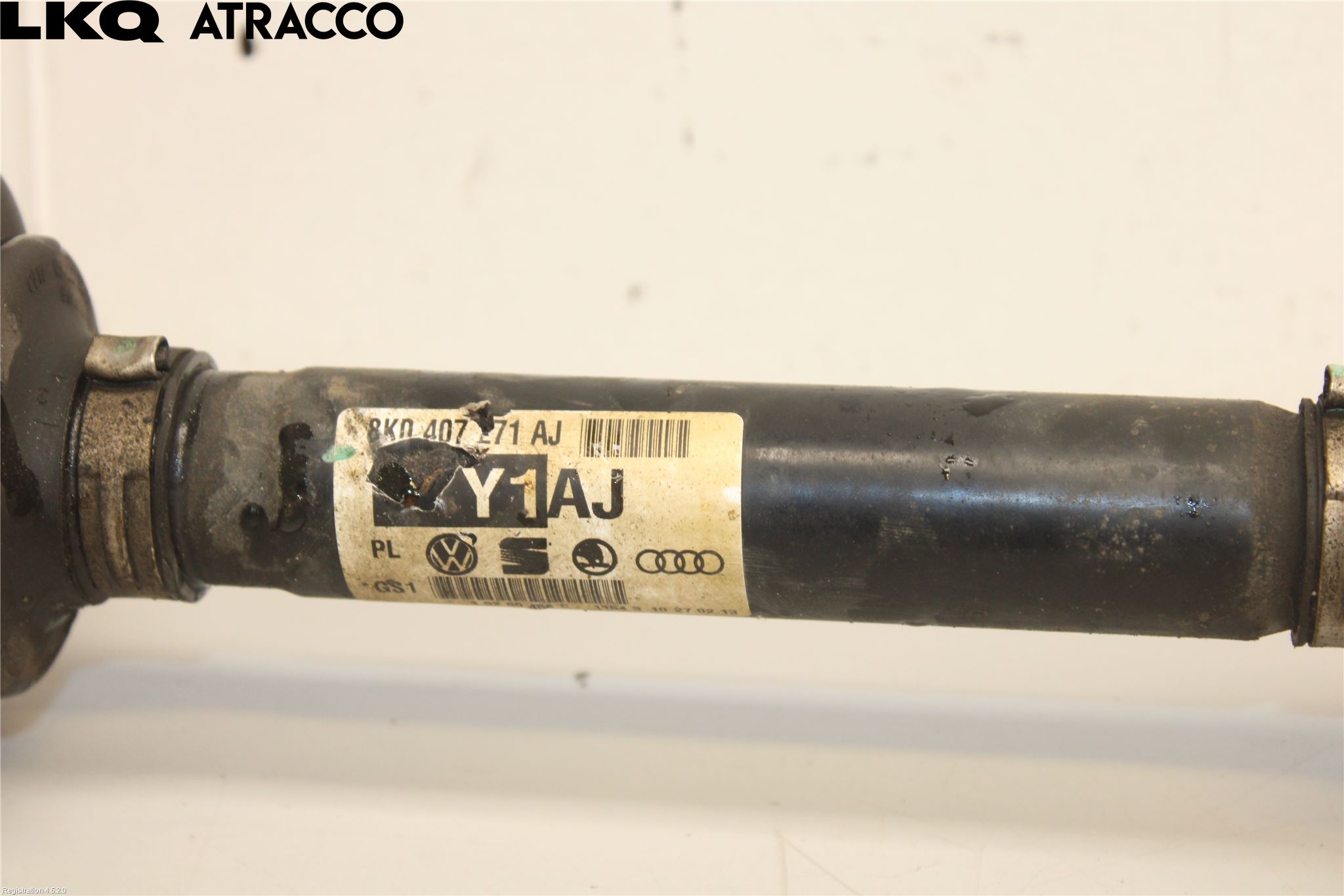 Audi A4/S4 08-11 Drivaksel Foran Kompl Venstre