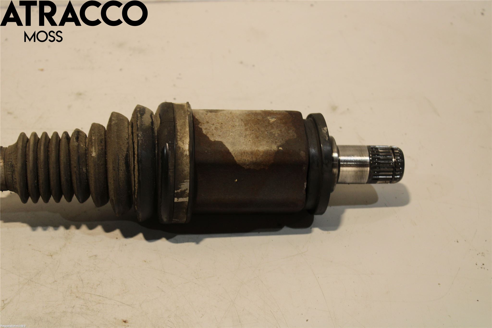 BMW X1 E84 10-15 Drivaksel Foran Kompl Venstre