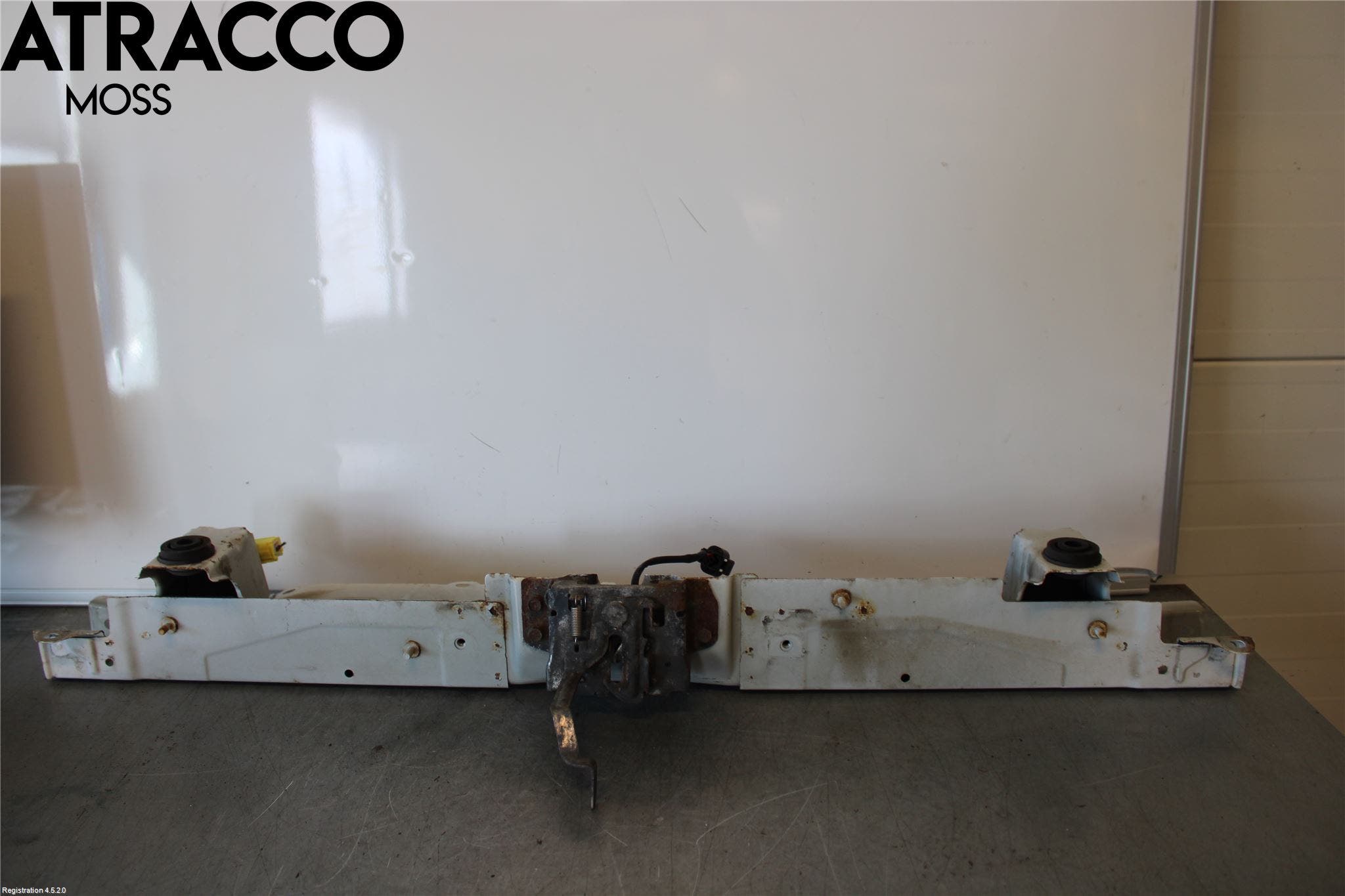 Mitsubishi OUTLANDER 13-21 Frontplate