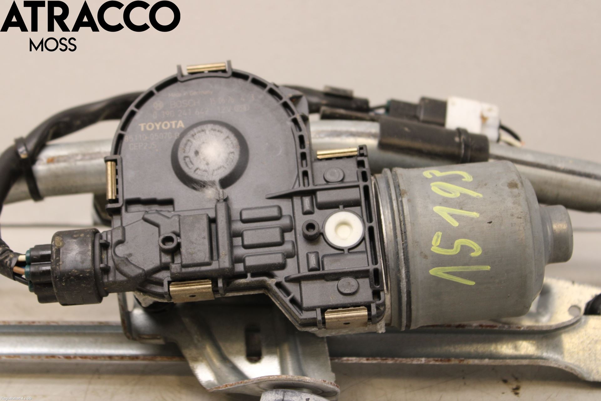 Toyota AVENSIS 16-18 Viskermotor Frontrute