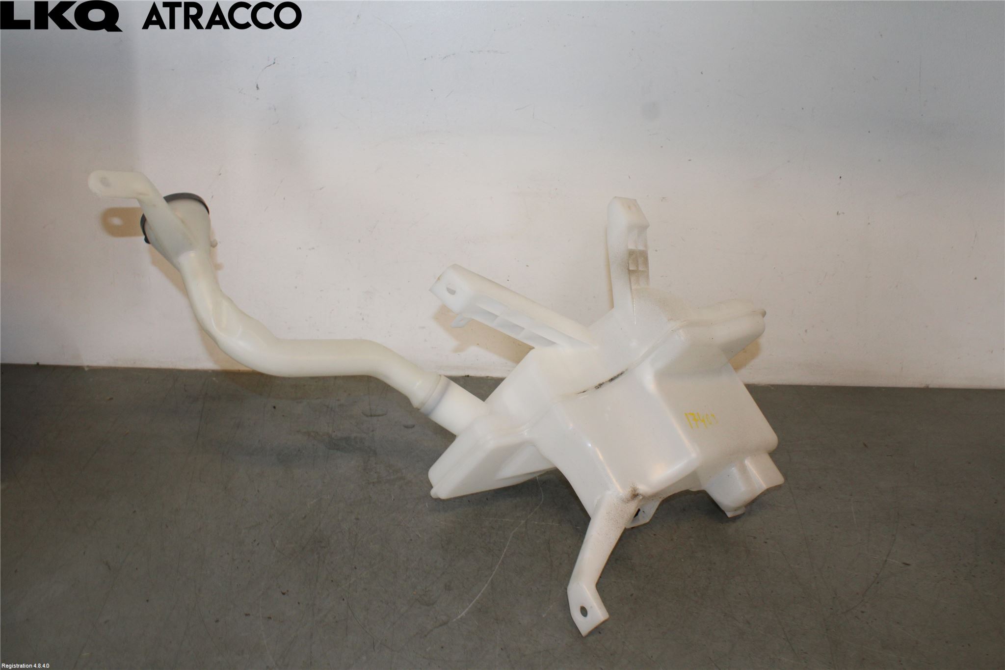 Nissan LEAF 18- Spylerbeholder Frontrute