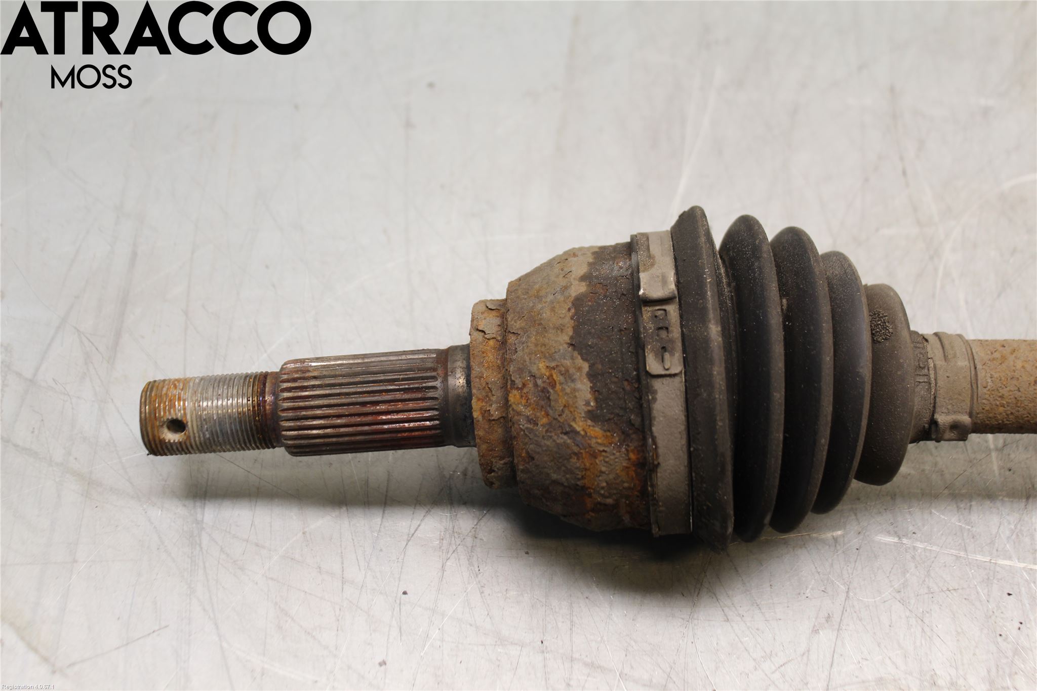 Nissan LEAF 11-17 Drivaksel Foran Kompl Venstre