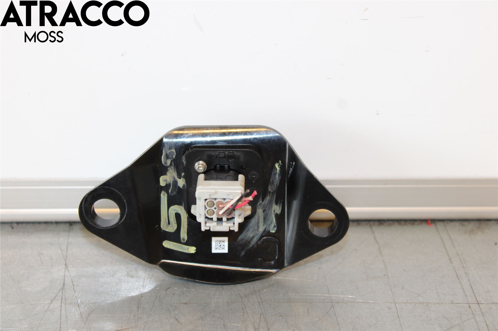 Toyota YARIS XP130 12-14 Parkeringshjelp Kamera