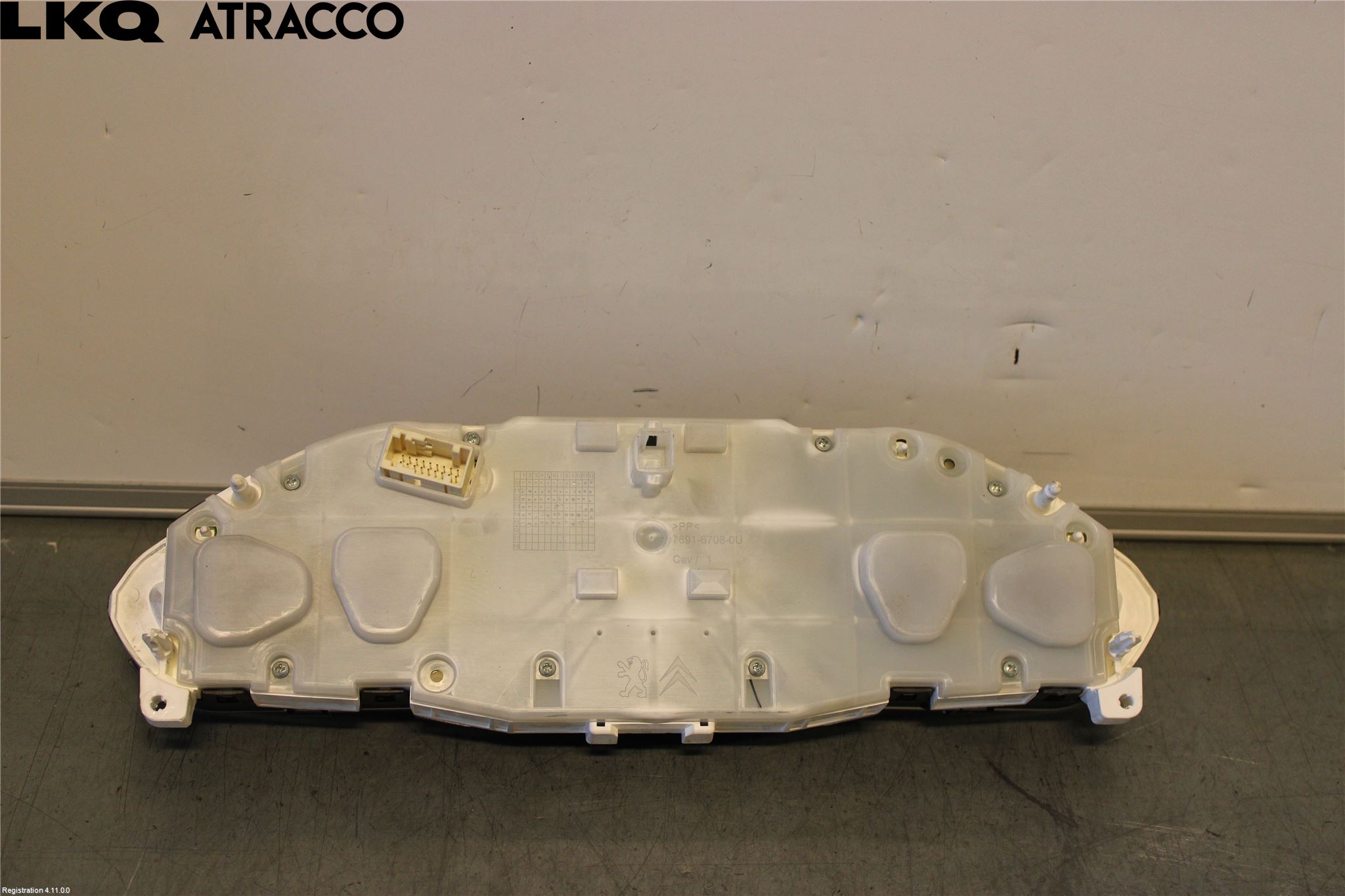 Peugeot 208 12-15 Instr Kombinert