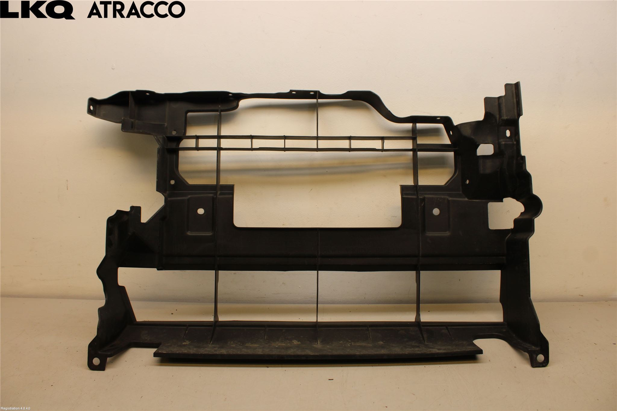 Mitsubishi OUTLANDER 13-21 Radiator Feste - Ramme - Bjelk