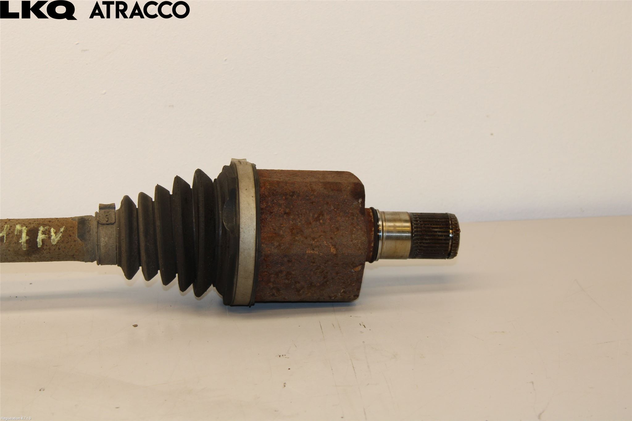 Audi A3/S3 8V 13-20 Drivaksel Foran Kompl Venstre