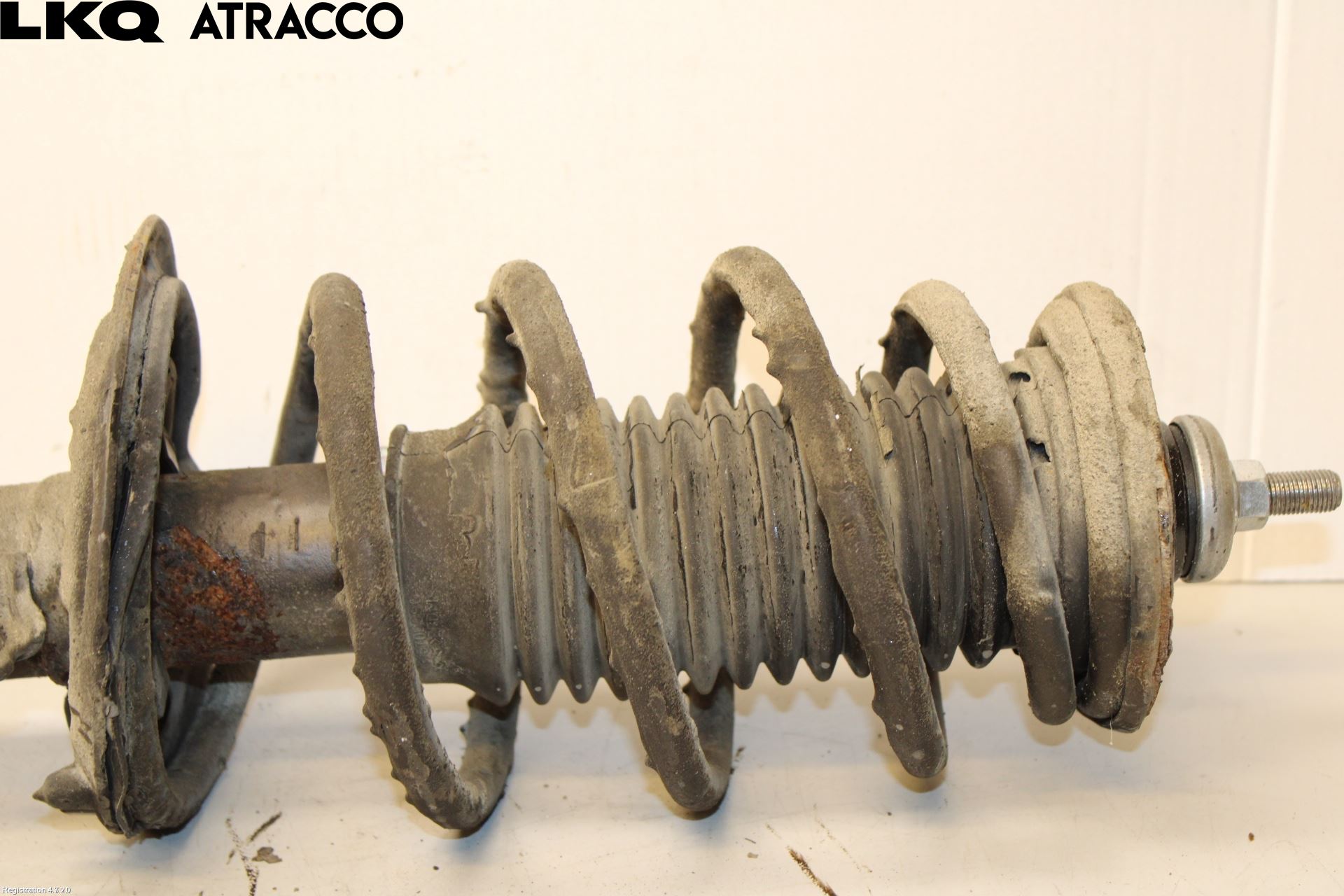 Toyota YARIS XP130 15-20 Fjærbein Foran Høyre