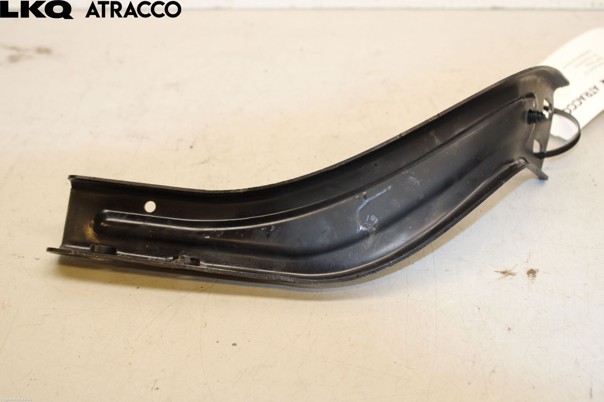 Mercedes-Benz MB E-KLASS (W212) 09-16 Frontlykt Holder-Feste