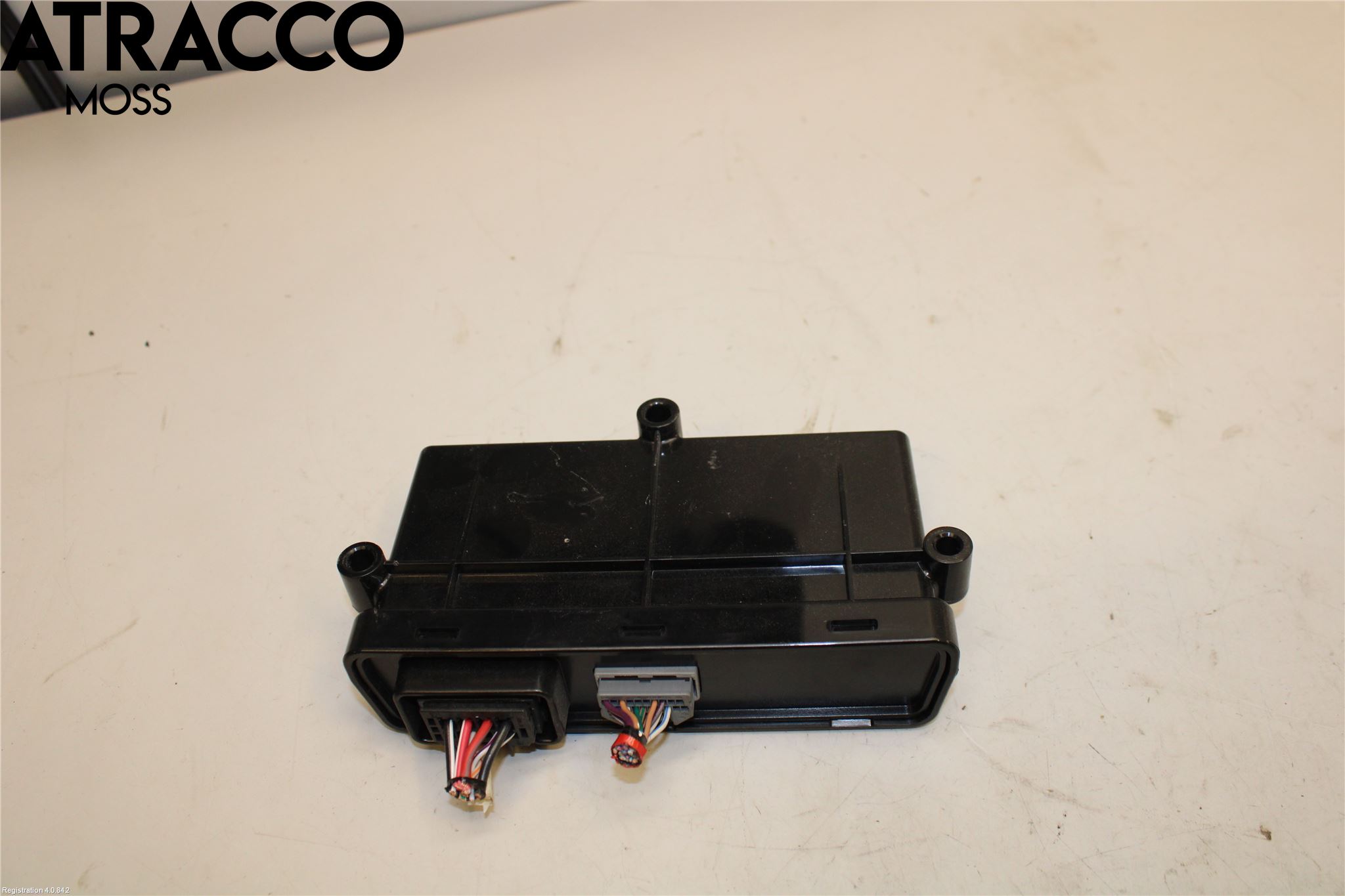 Tesla MODEL S 13- Styreenhet Bakluke