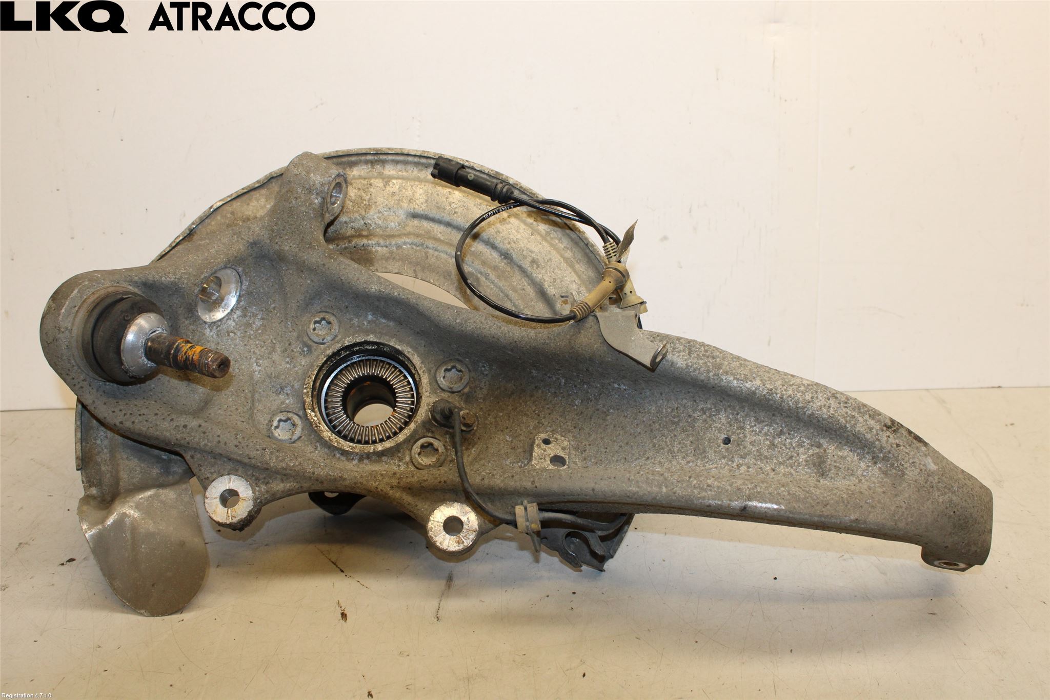 BMW 5 G30/G31/F90 17-23 Spindel Hf