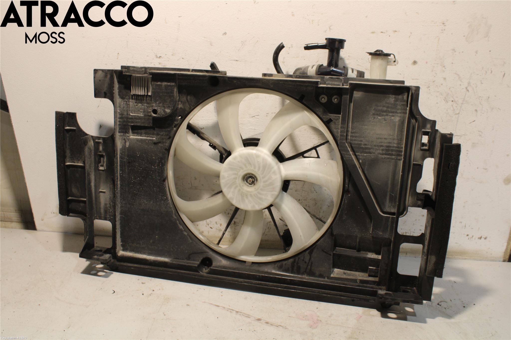 Toyota YARIS XP130 12-14 Kjølevifte Elektrisk