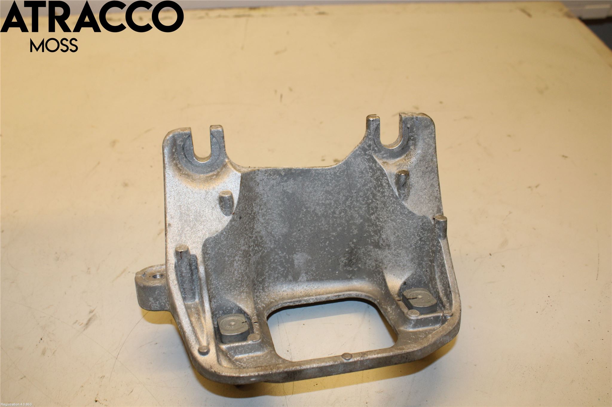 Renault TRAFIC/E-TECH 15- Motor Feste Stål-Alu