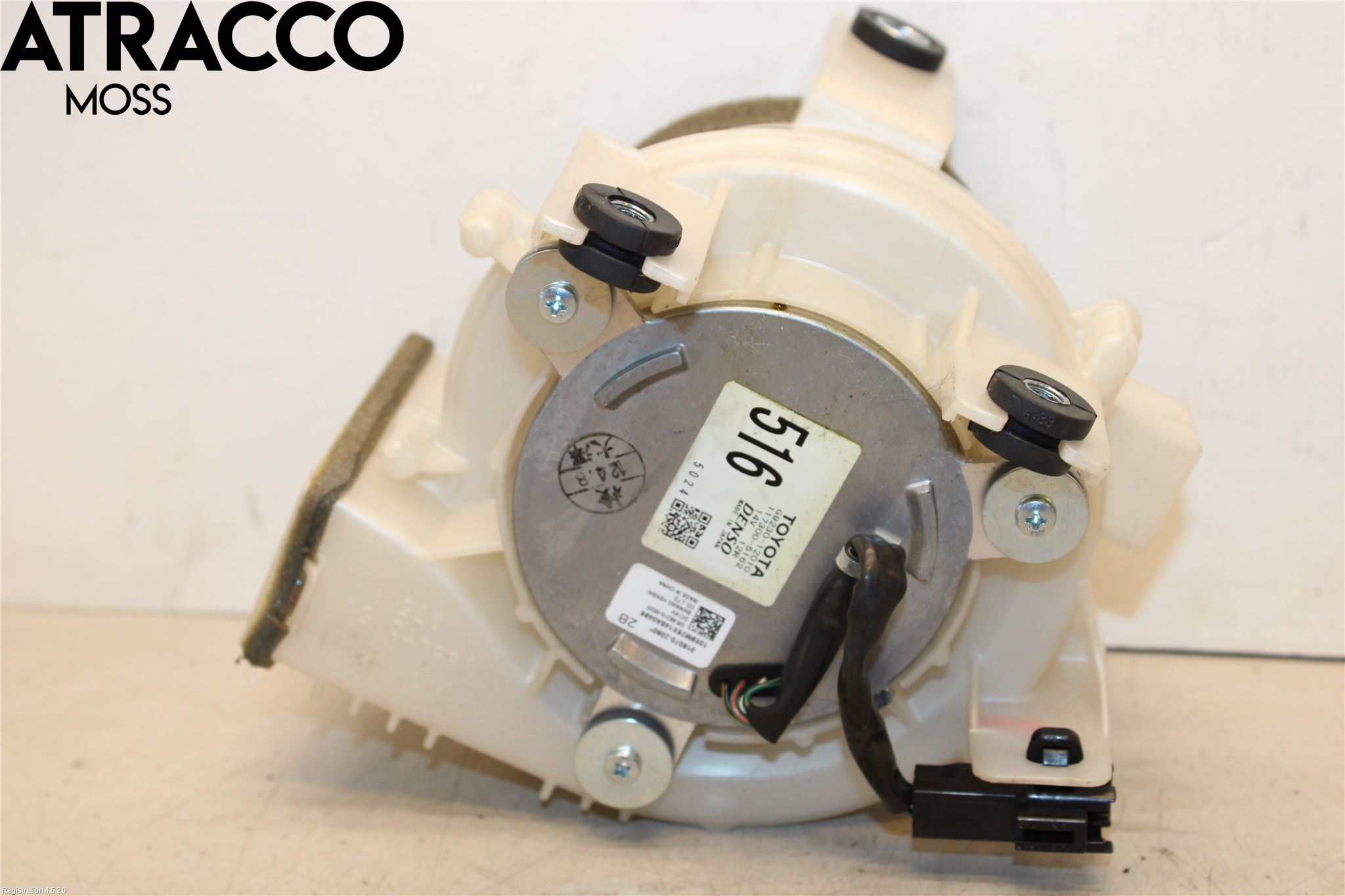 Toyota AURIS 13-19 Kjølevifte Elektrisk