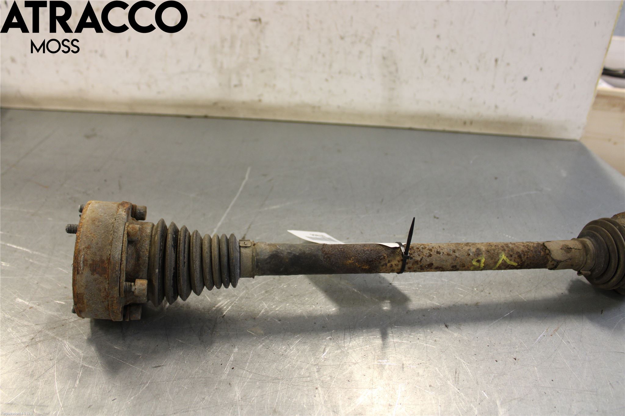 Skoda OCTAVIA (1Z) 05-13 Drivaksel Bak Kompl Venstre